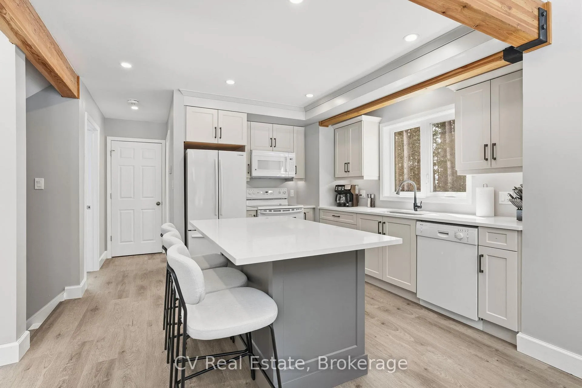 Photo 14 of 1158 Chetwynd Road, Armour — HOMEH