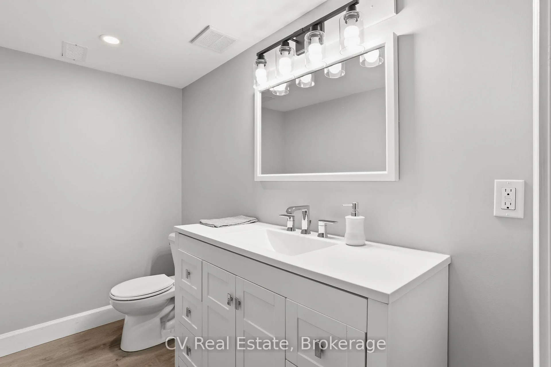 Photo 37 of 1158 Chetwynd Road, Armour — HOMEH