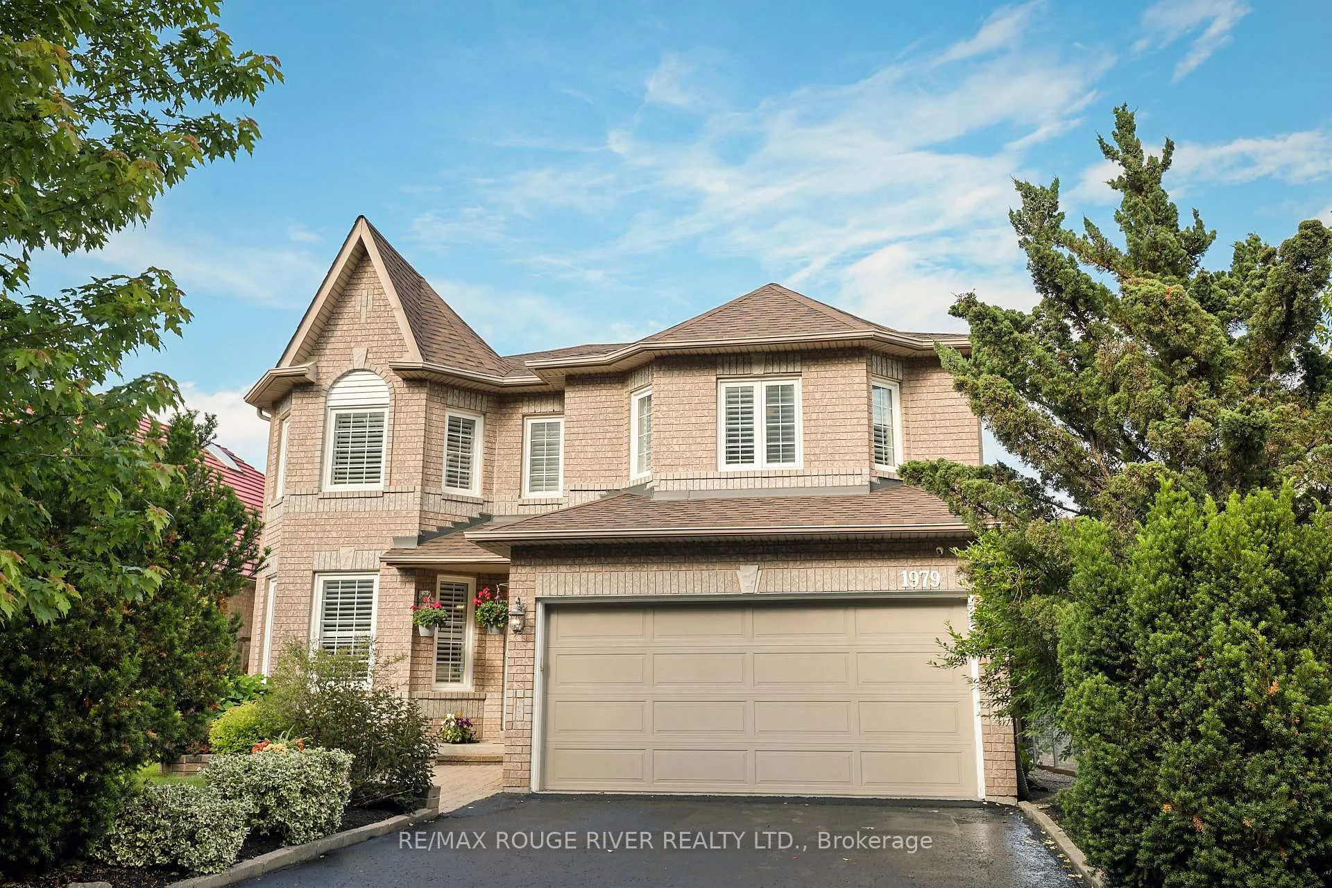 Photo 1 of 1979 Rosebank Road, Pickering, Amberlea — HOMEH