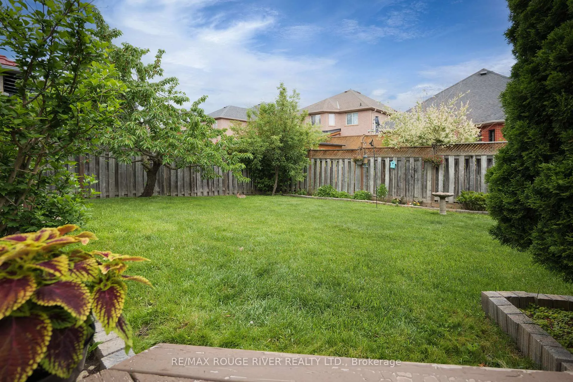 Photo 43 of 1979 Rosebank Road, Pickering, Amberlea — HOMEH