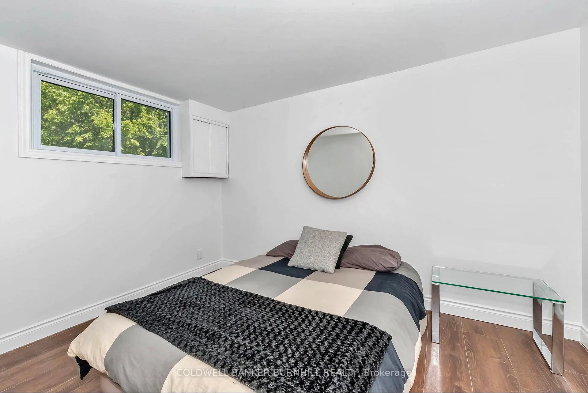 Photo 16 of 24 Darlington Drive, Hamilton, Gilbert — HOMEH