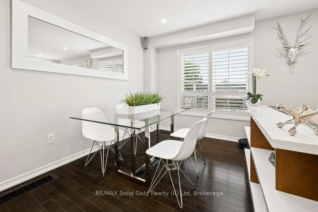 Photo 10 of 172 Norwich Road, Woolwich — HOMEH