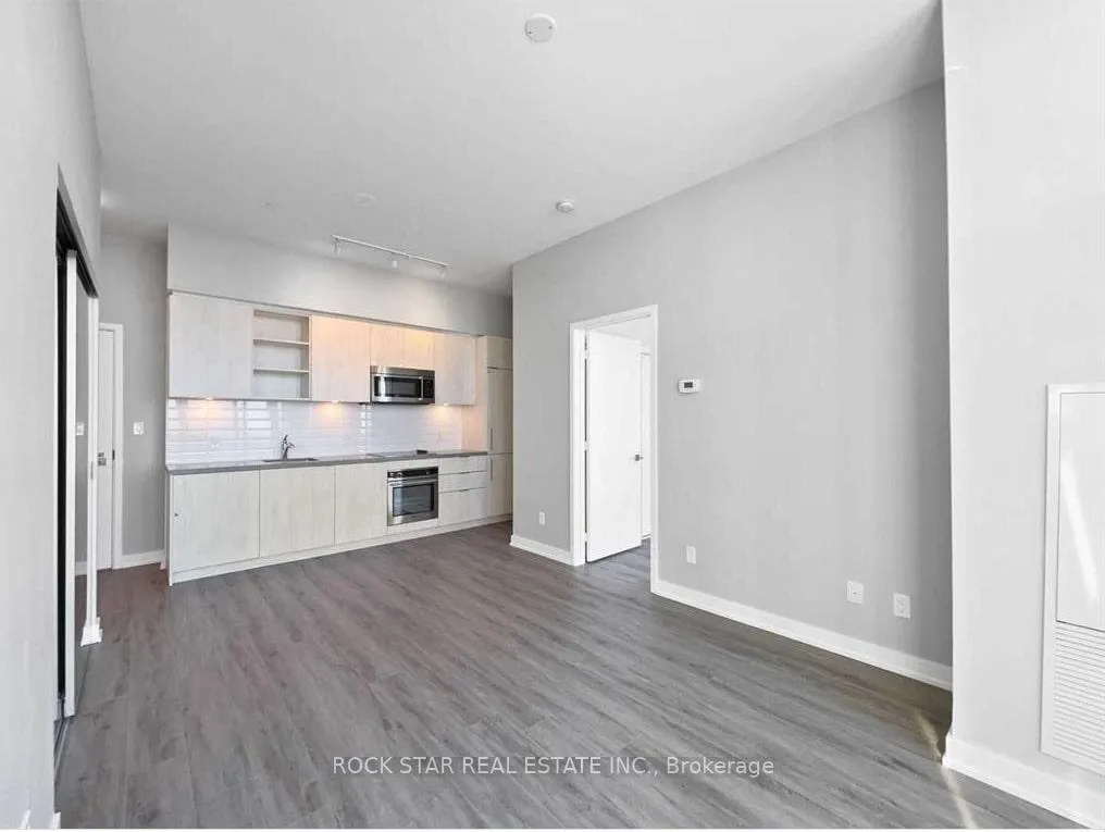 Photo 6 of Unit 3501, 50 Ordnance Street, Toronto, Niagara — HOMEH