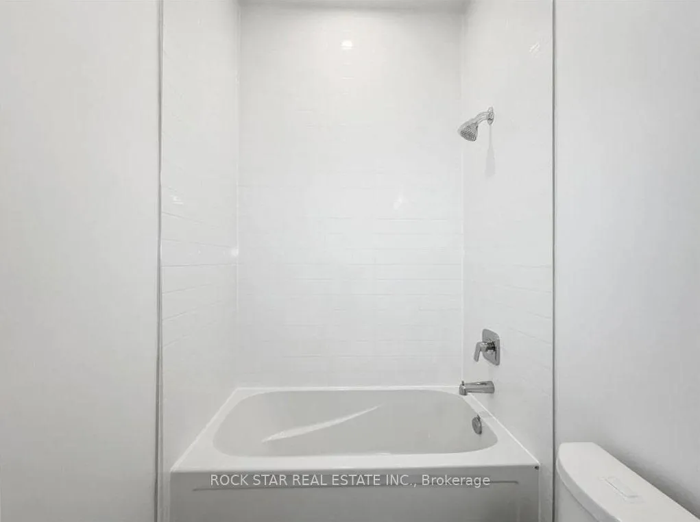 Photo 18 of Unit 3501, 50 Ordnance Street, Toronto, Niagara — HOMEH