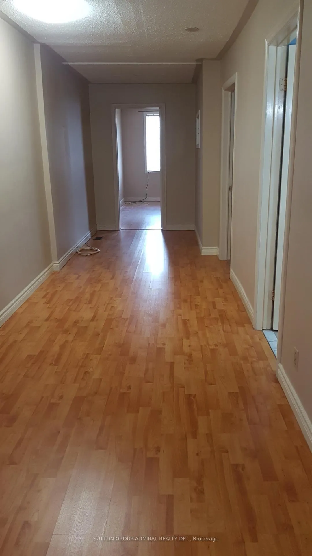 Photo 5 of Unit B, 632 Lakeshore Road, Mississauga, Lakeview — HOMEH