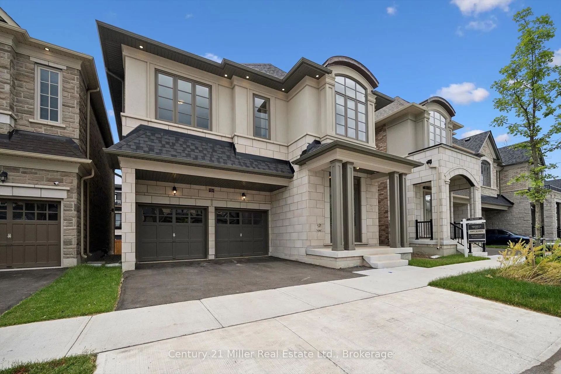 Photo 2 of 3262 Millicent Avenue, Oakville, Glenorchy — HOMEH