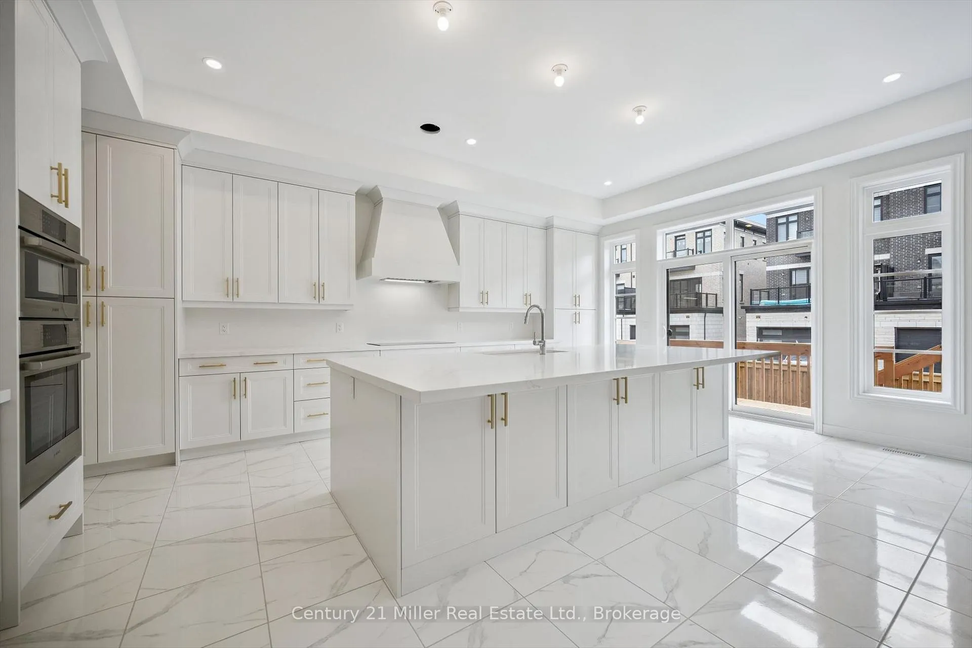 Photo 12 of 3262 Millicent Avenue, Oakville, Glenorchy — HOMEH