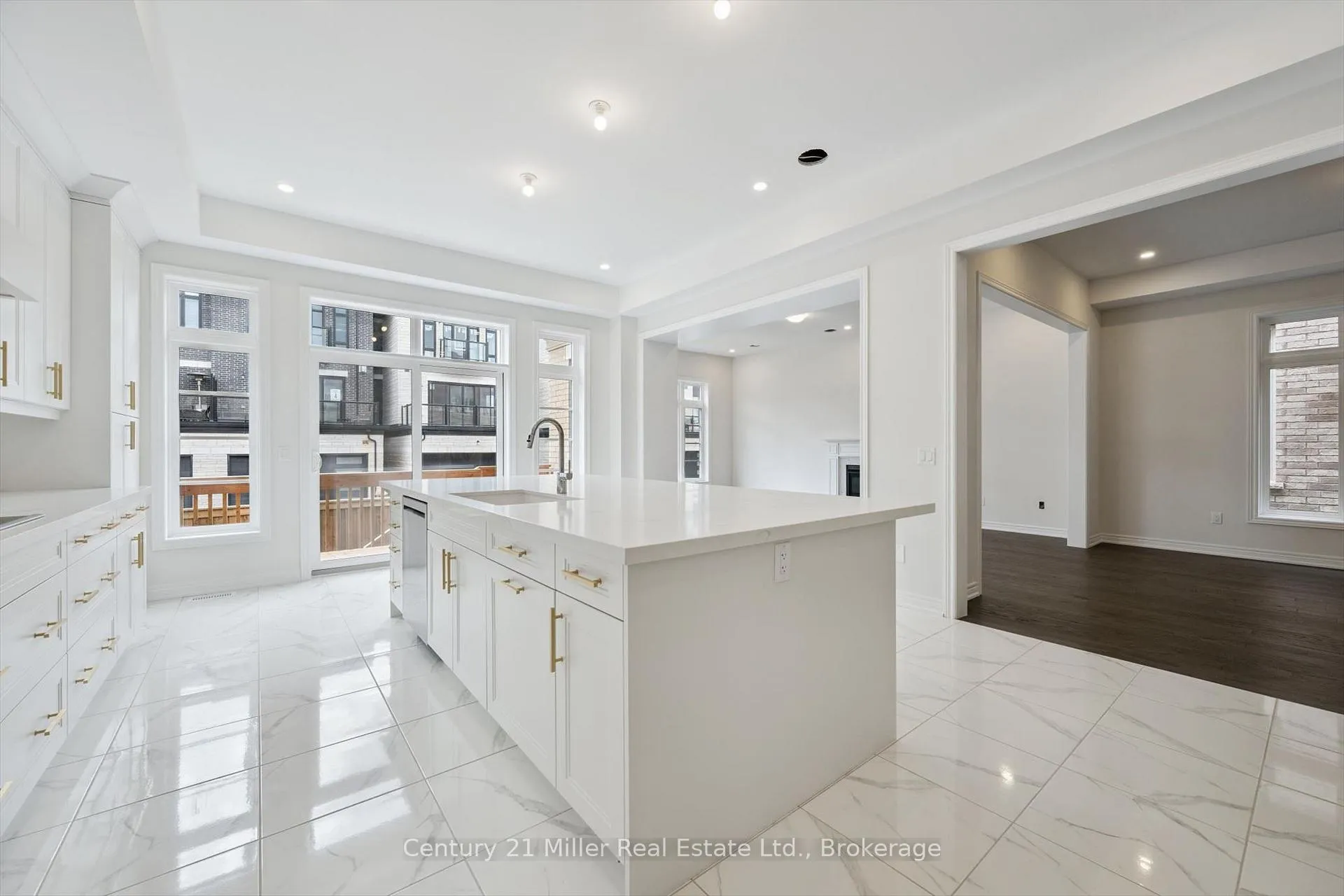 Photo 15 of 3262 Millicent Avenue, Oakville, Glenorchy — HOMEH