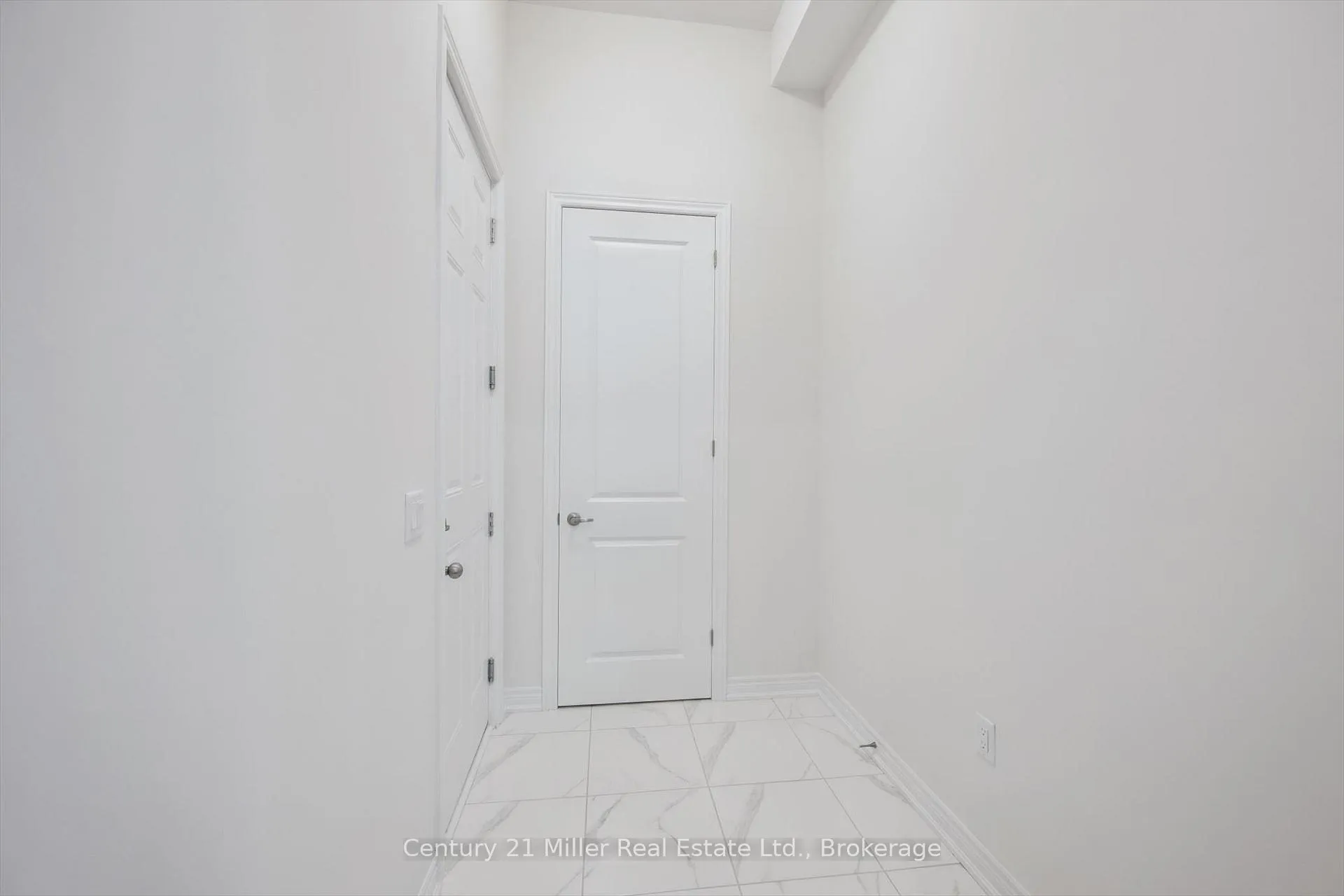 Photo 18 of 3262 Millicent Avenue, Oakville, Glenorchy — HOMEH