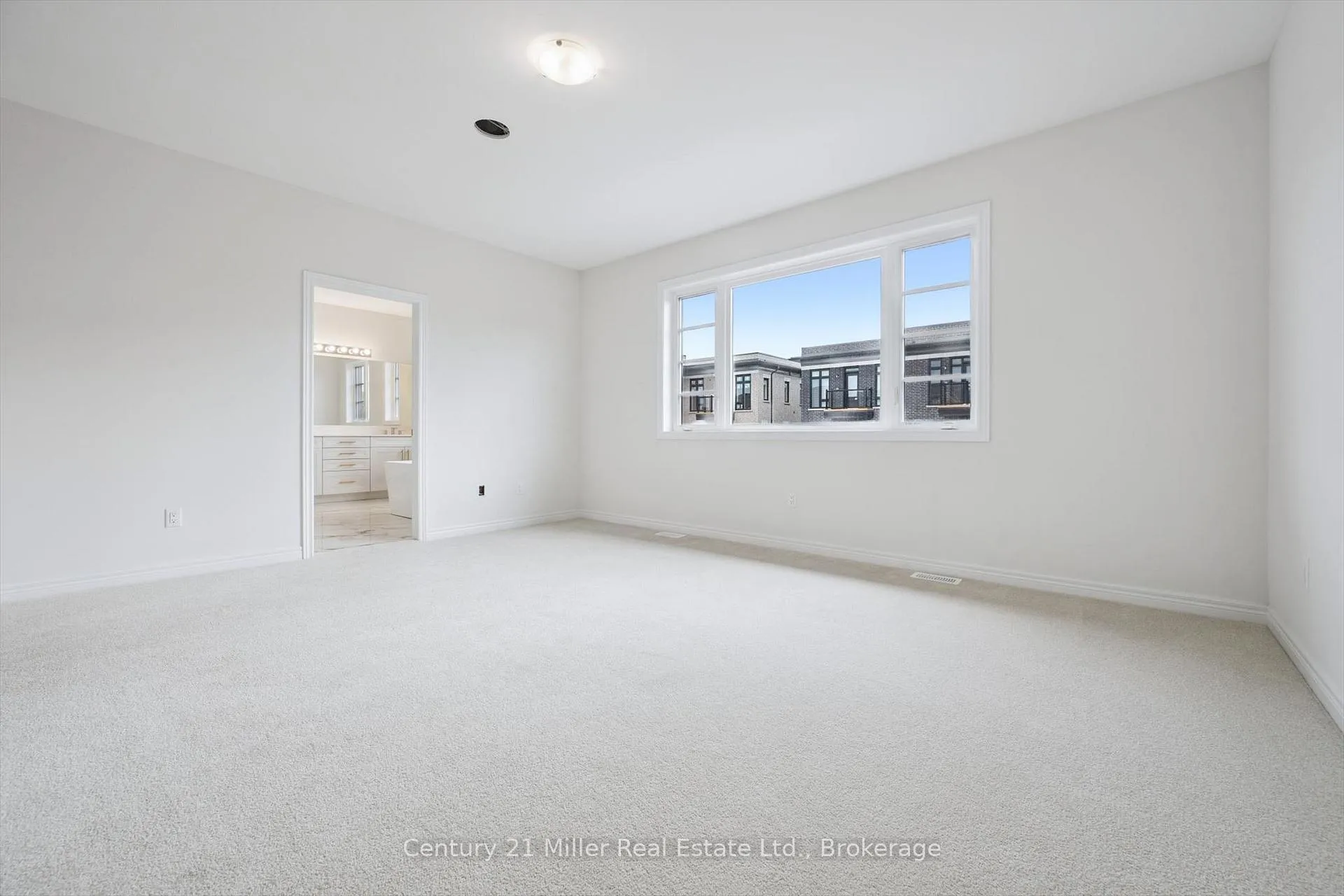 Photo 24 of 3262 Millicent Avenue, Oakville, Glenorchy — HOMEH