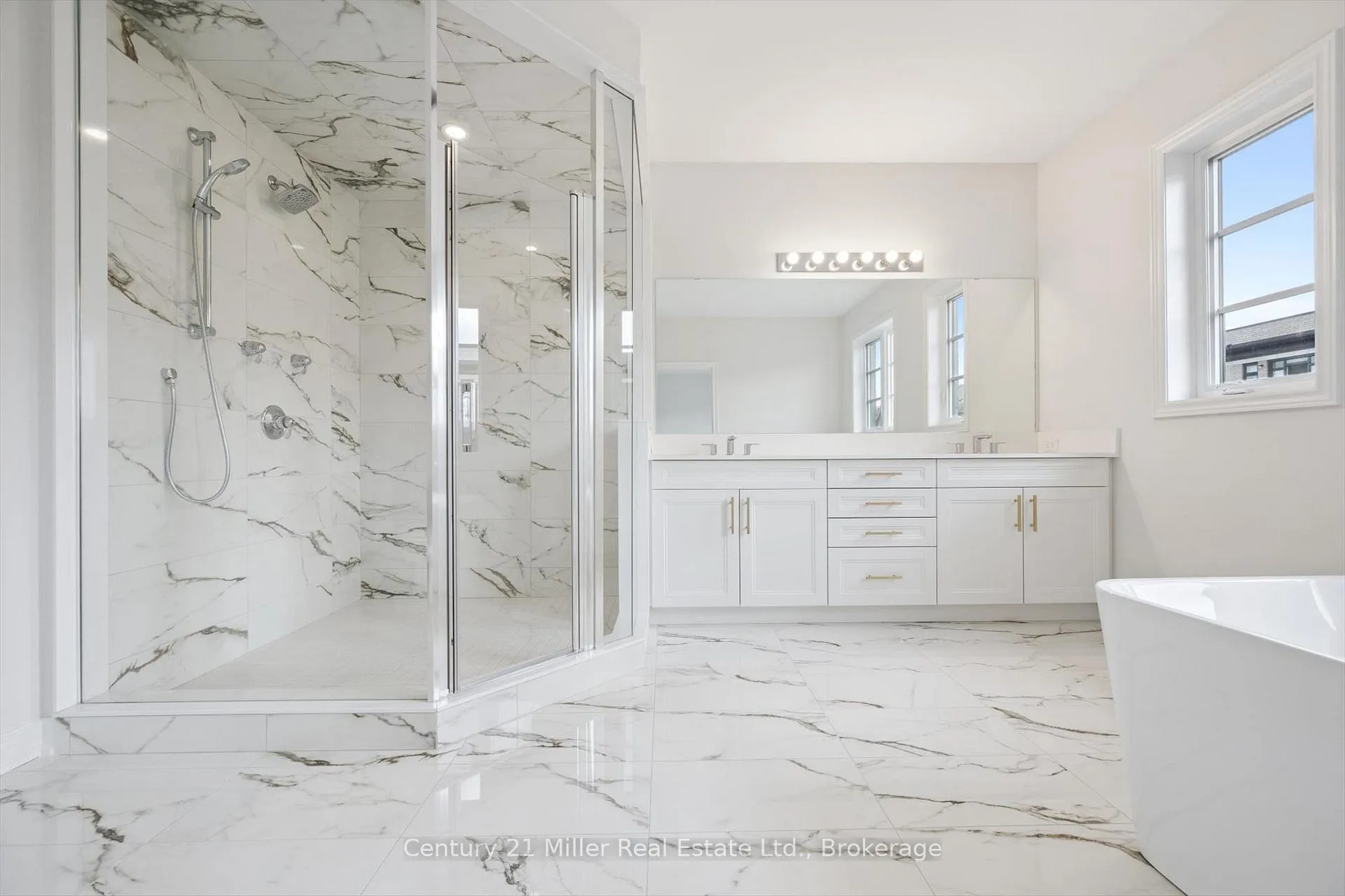 Photo 28 of 3262 Millicent Avenue, Oakville, Glenorchy — HOMEH
