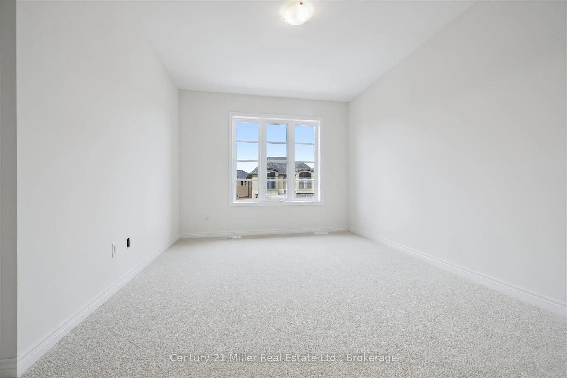 Photo 34 of 3262 Millicent Avenue, Oakville, Glenorchy — HOMEH
