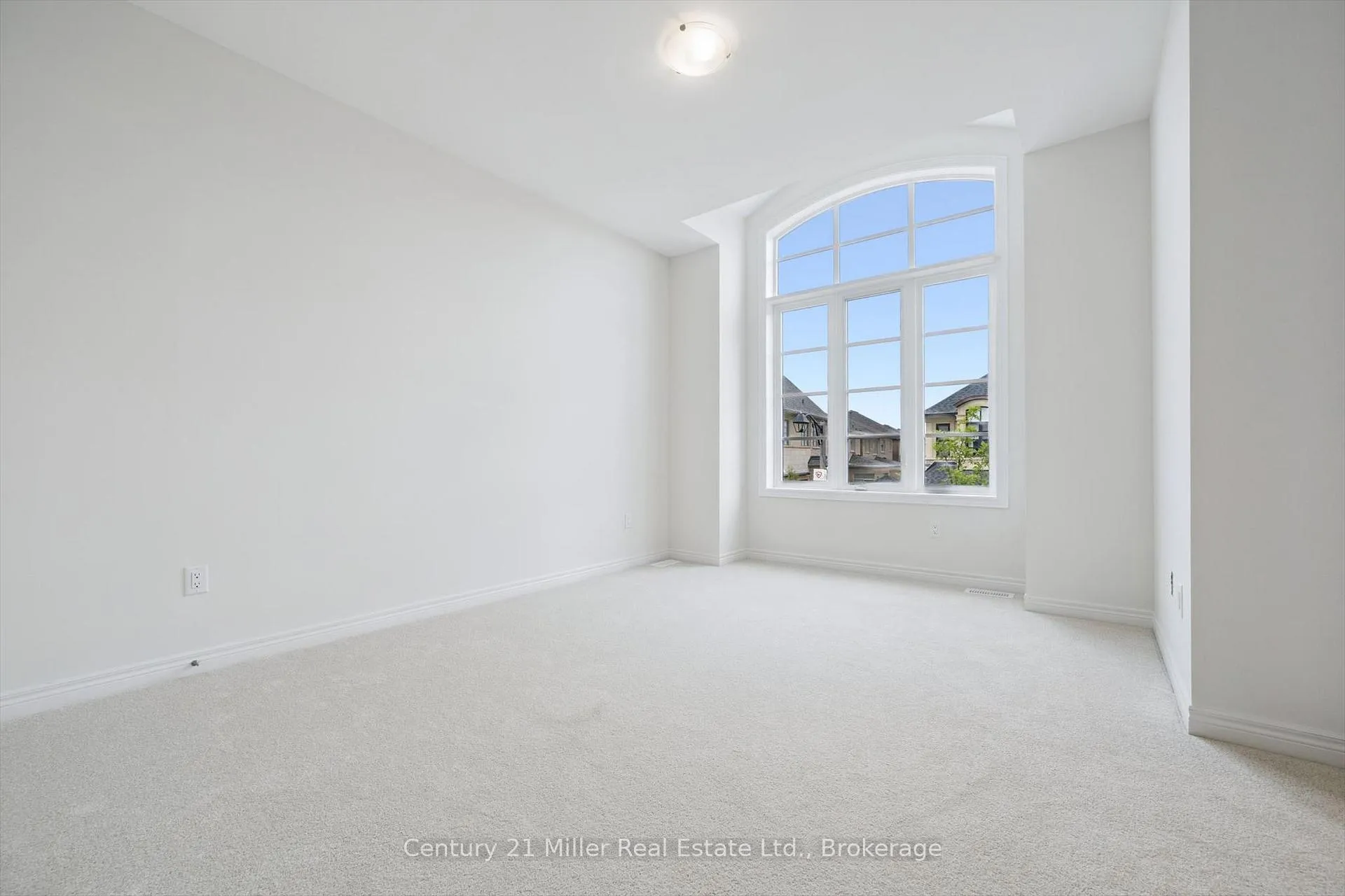 Photo 36 of 3262 Millicent Avenue, Oakville, Glenorchy — HOMEH