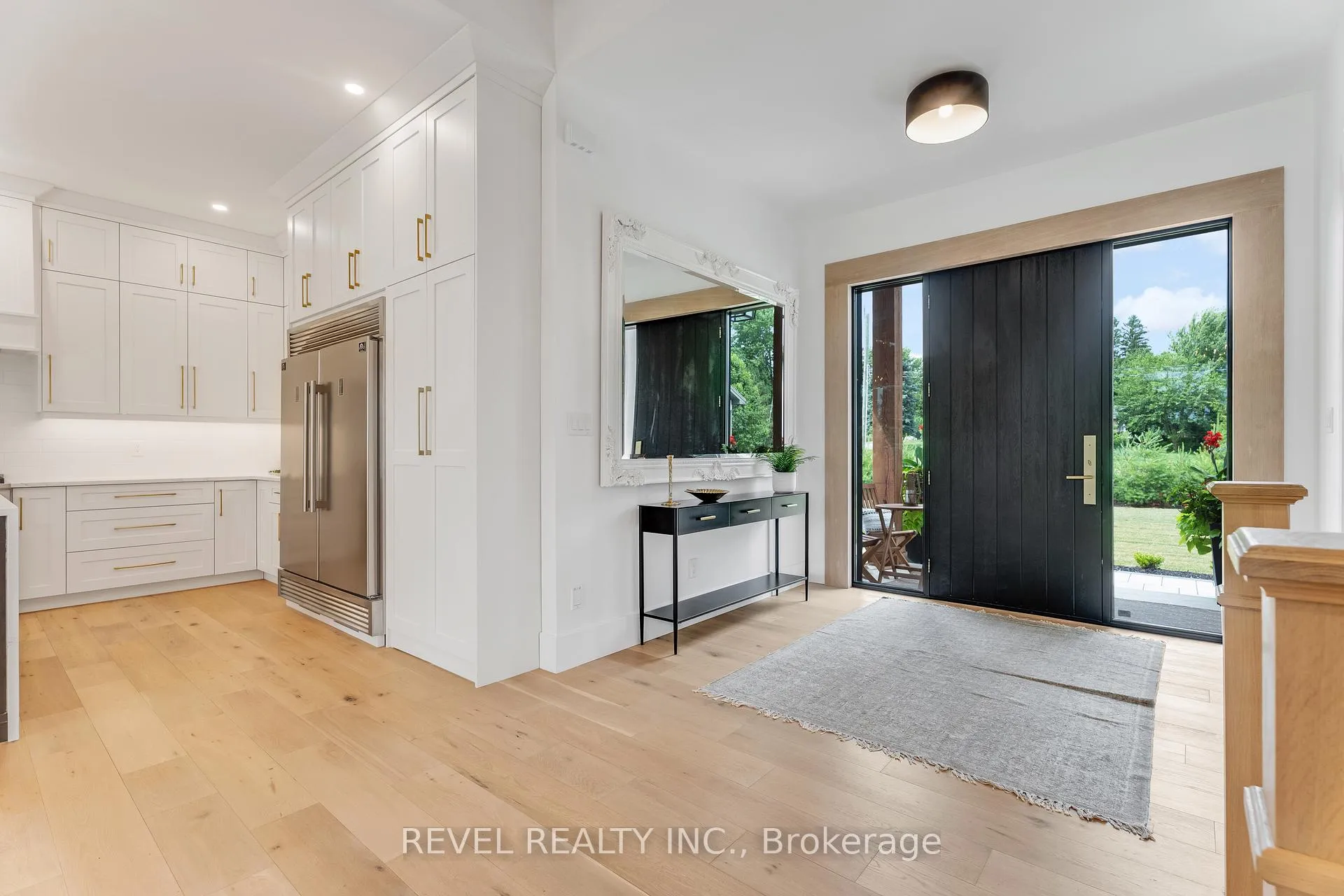 Photo 5 of 4678 Lobsinger Line, Wellesley — HOMEH