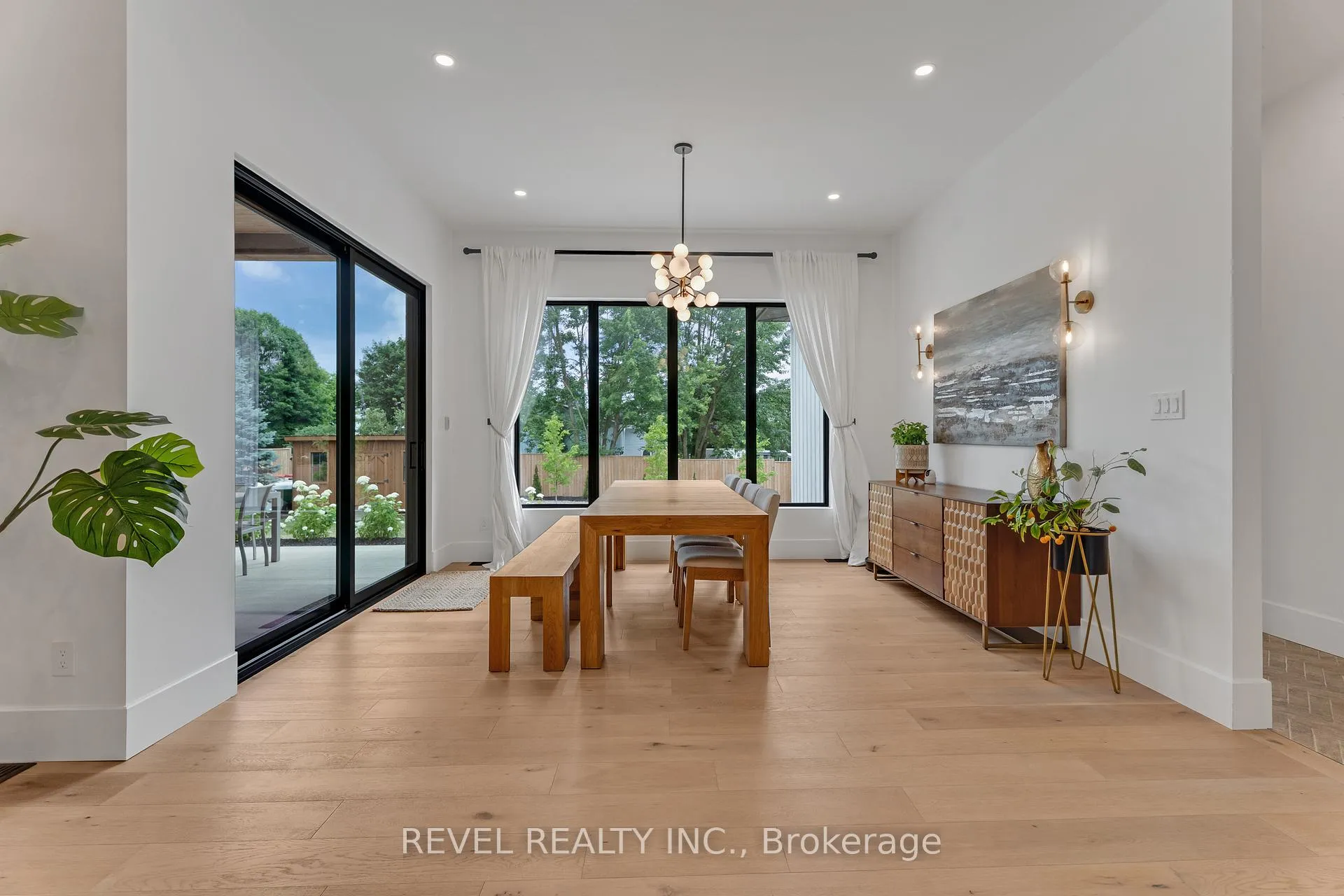 Photo 15 of 4678 Lobsinger Line, Wellesley — HOMEH