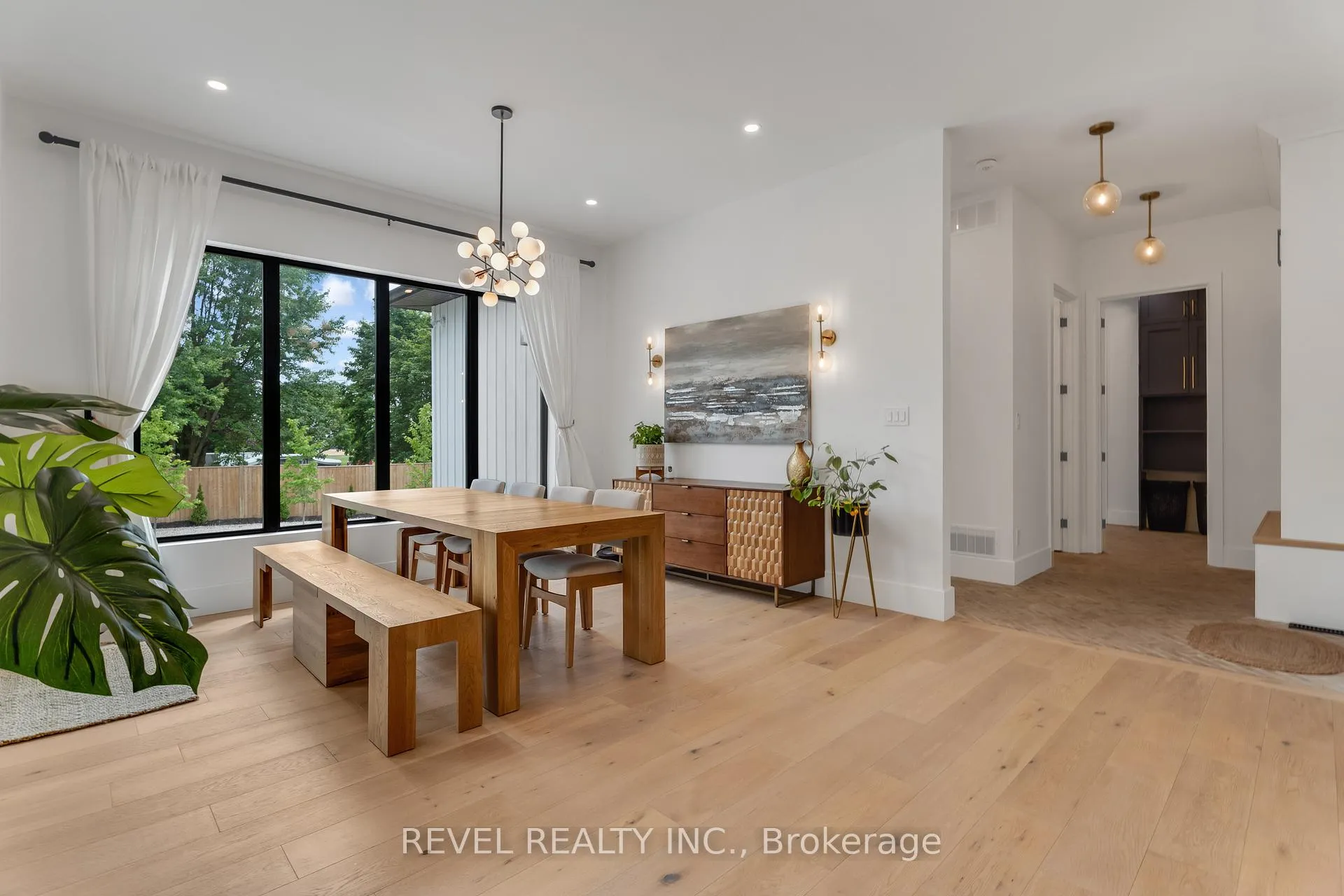 Photo 16 of 4678 Lobsinger Line, Wellesley — HOMEH
