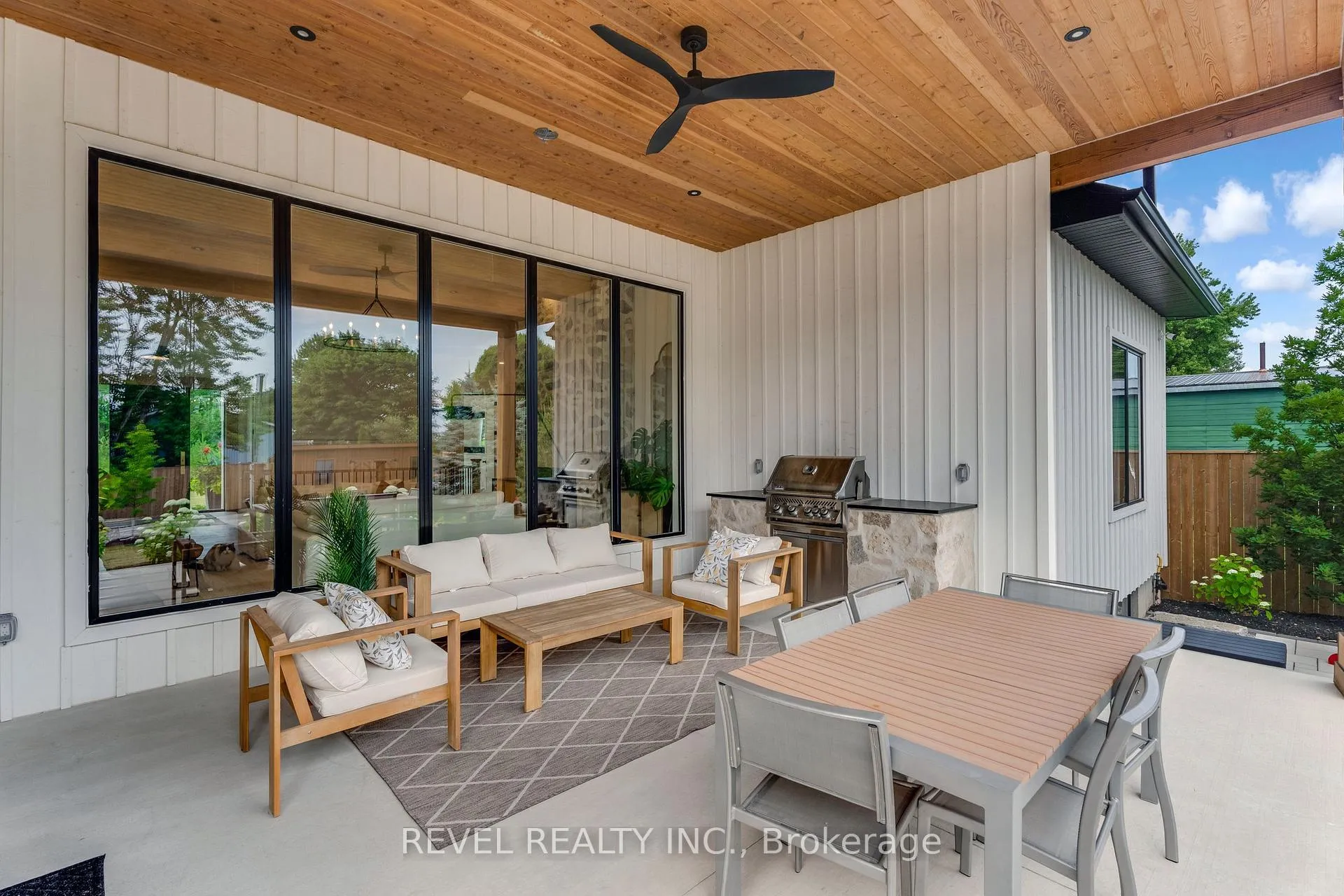 Photo 41 of 4678 Lobsinger Line, Wellesley — HOMEH