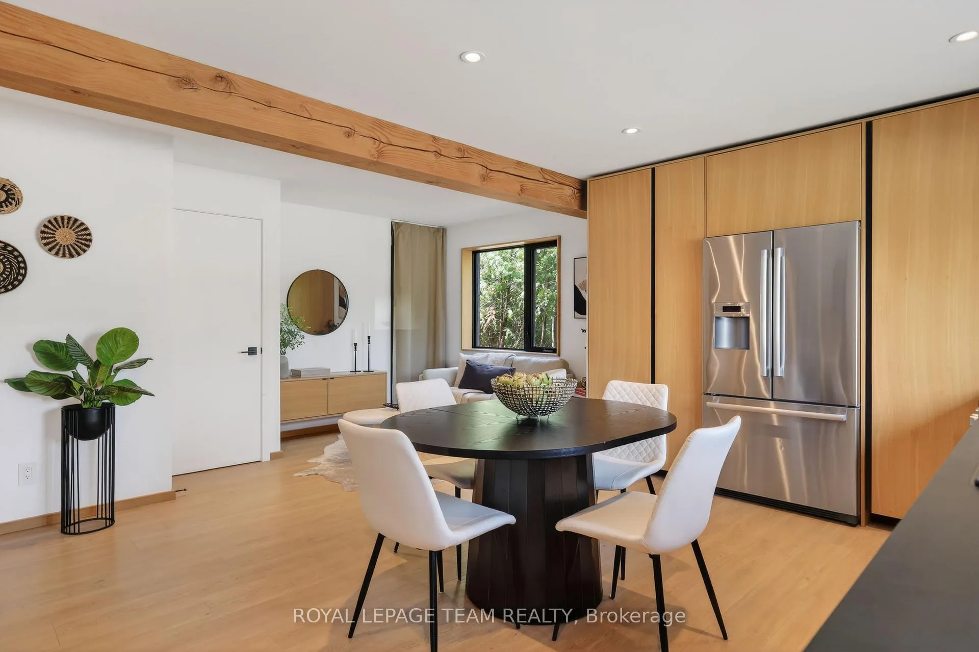 Photo 15 of 126 David Drive, Ottawa, Meadowlands/St. Claire Gardens — HOMEH