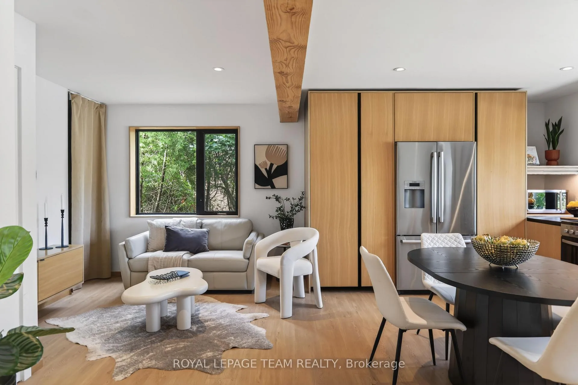 Photo 16 of 126 David Drive, Ottawa, Meadowlands/St. Claire Gardens — HOMEH