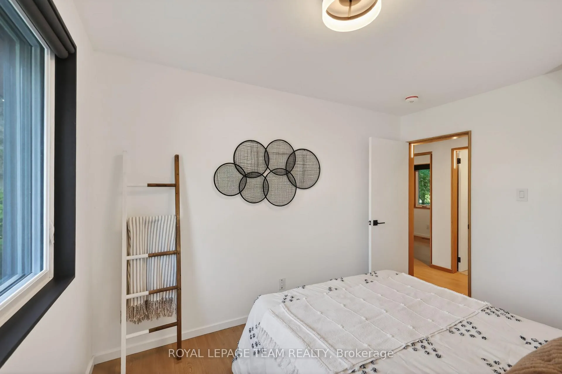 Photo 27 of 126 David Drive, Ottawa, Meadowlands/St. Claire Gardens — HOMEH