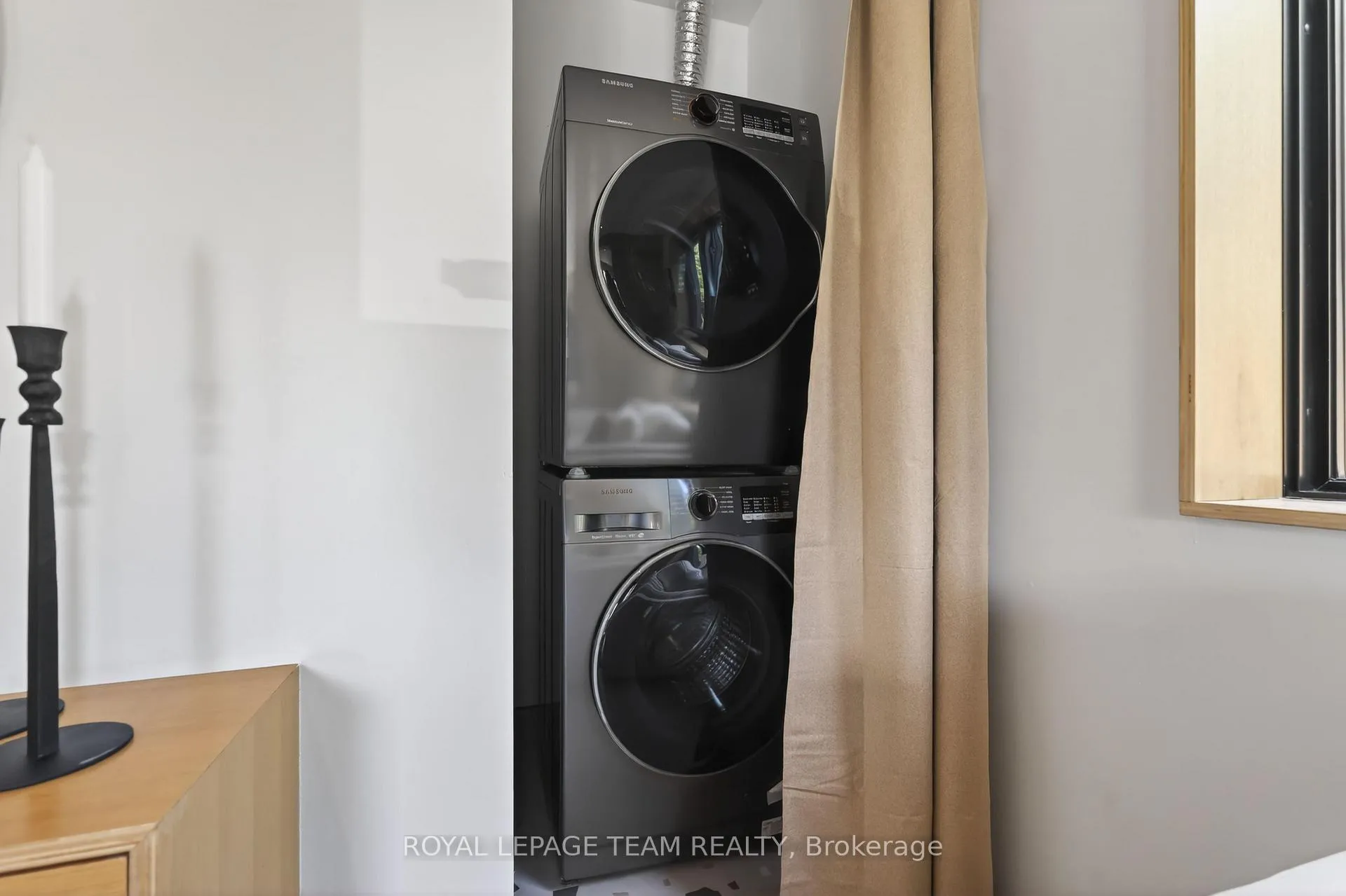 Photo 33 of 126 David Drive, Ottawa, Meadowlands/St. Claire Gardens — HOMEH