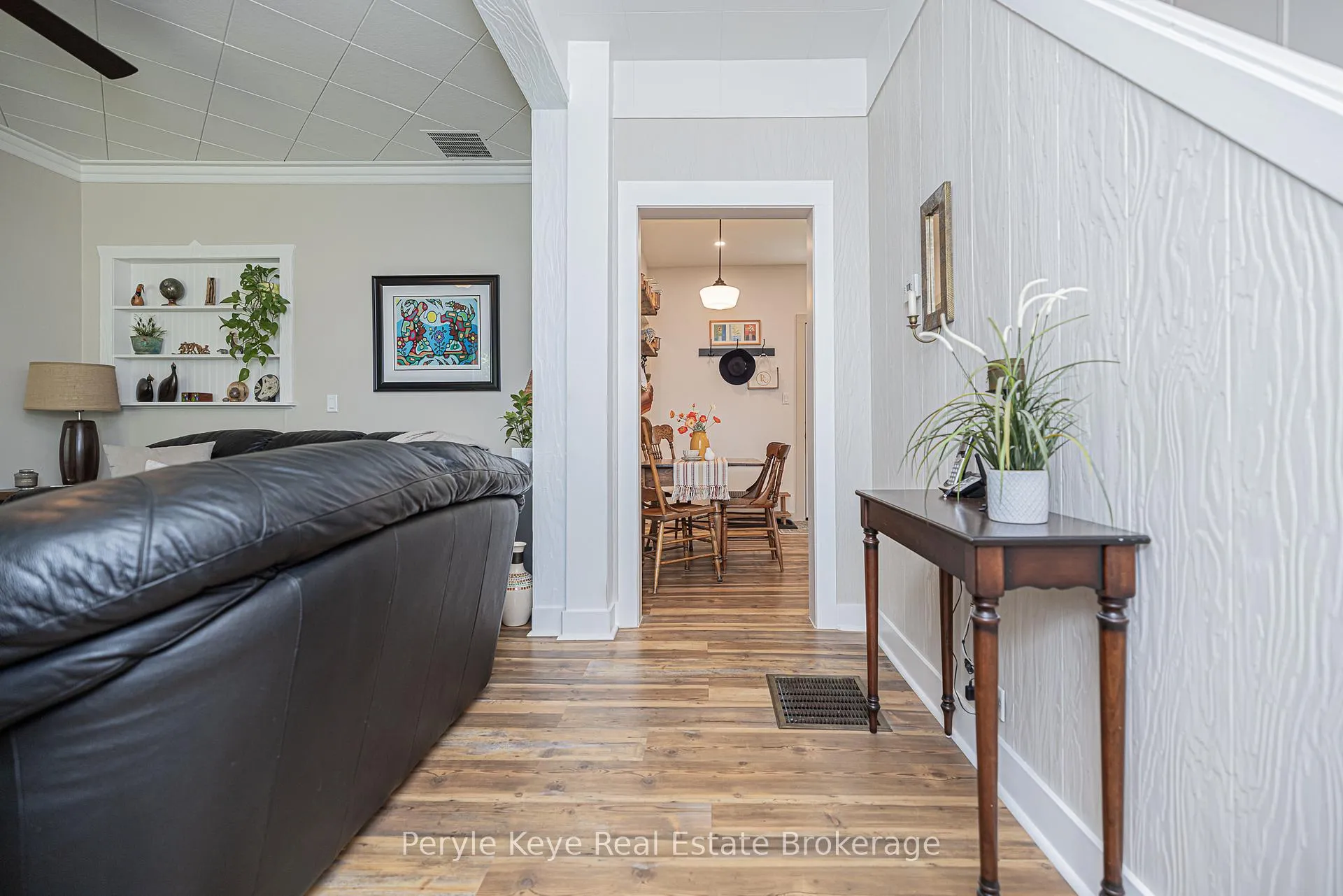 Photo 9 of 14 Milton Street, Bracebridge — HOMEH