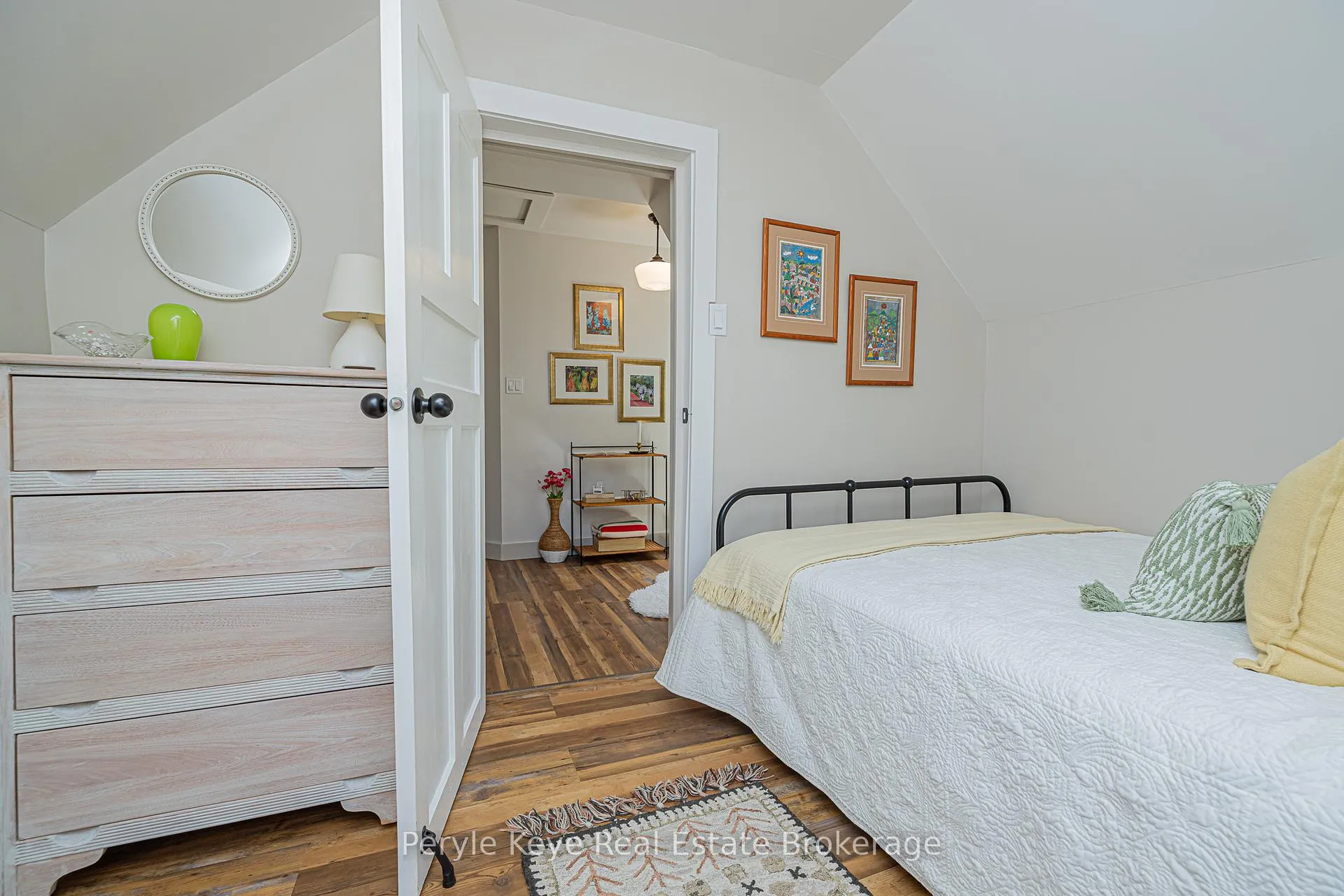 Photo 27 of 14 Milton Street, Bracebridge — HOMEH