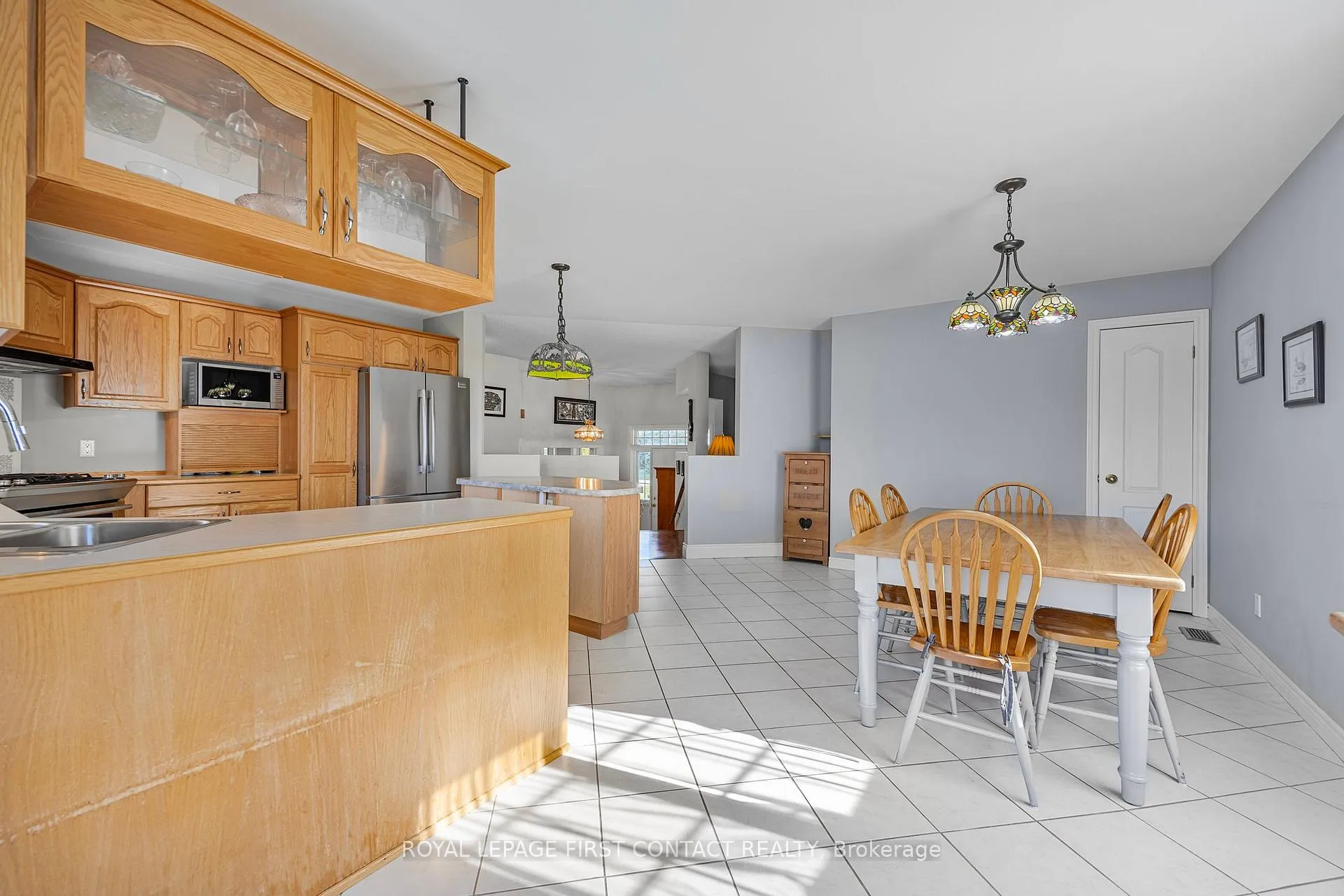 Photo 11 of 93 Bayshore Drive, Ramara, Rural Ramara — HOMEH