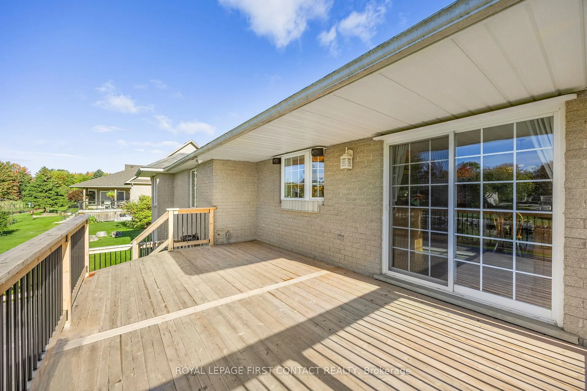 Photo 34 of 93 Bayshore Drive, Ramara, Rural Ramara — HOMEH
