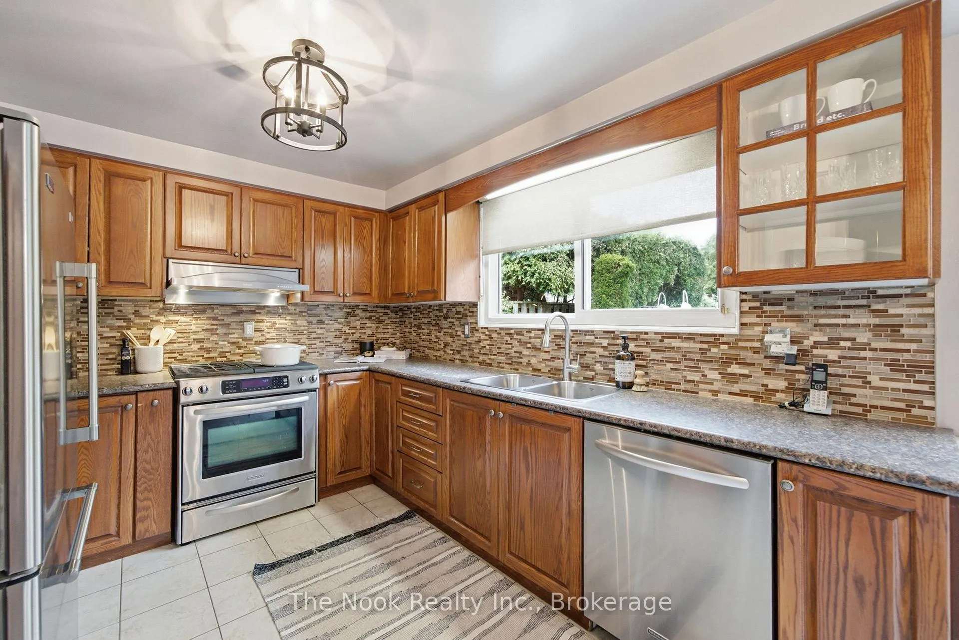 Photo 10 of 70 Beverly Glen Boulevard, Scarborough, L'Amoreaux — HOMEH