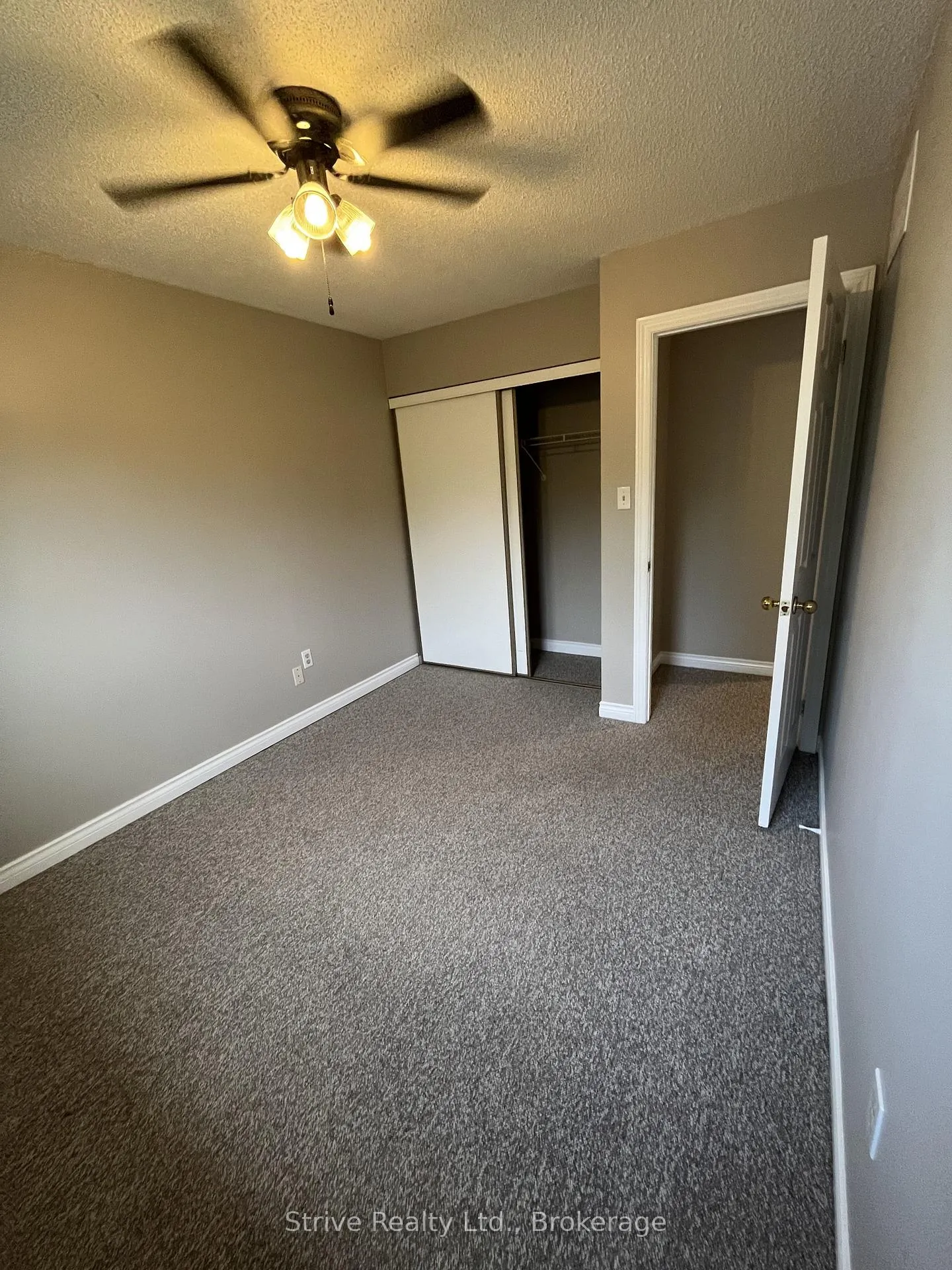 Photo 14 of 1013 Attersley Drive, Oshawa, Pinecrest — HOMEH
