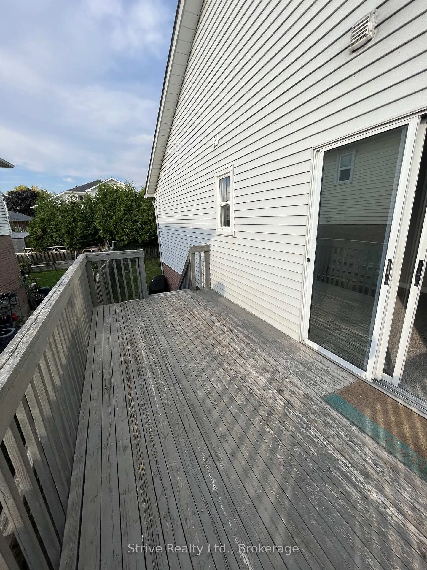 Photo 16 of 1013 Attersley Drive, Oshawa, Pinecrest — HOMEH