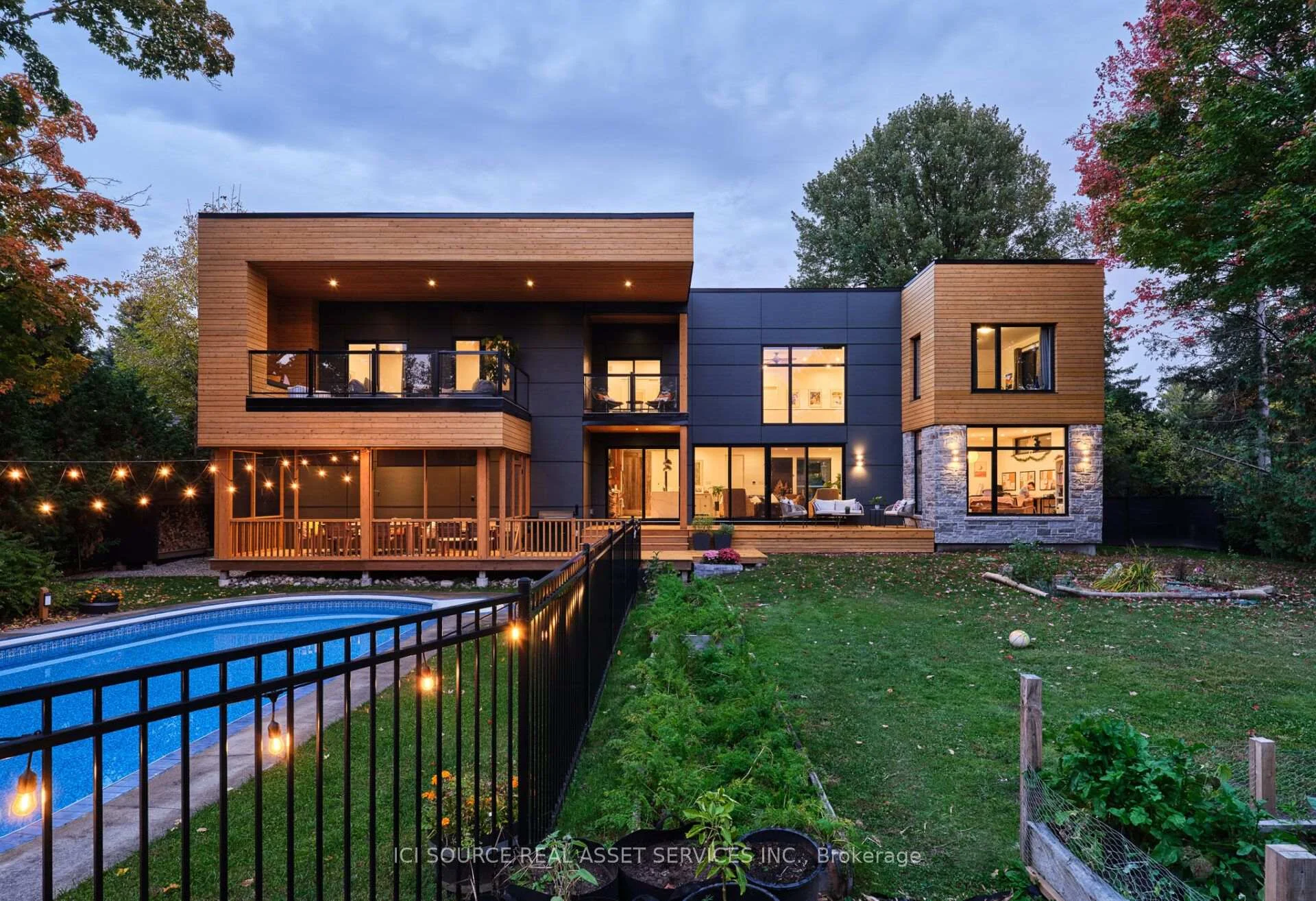 Photo 9 of 73 Pineglen Crescent, Ottawa, Pineglen — HOMEH