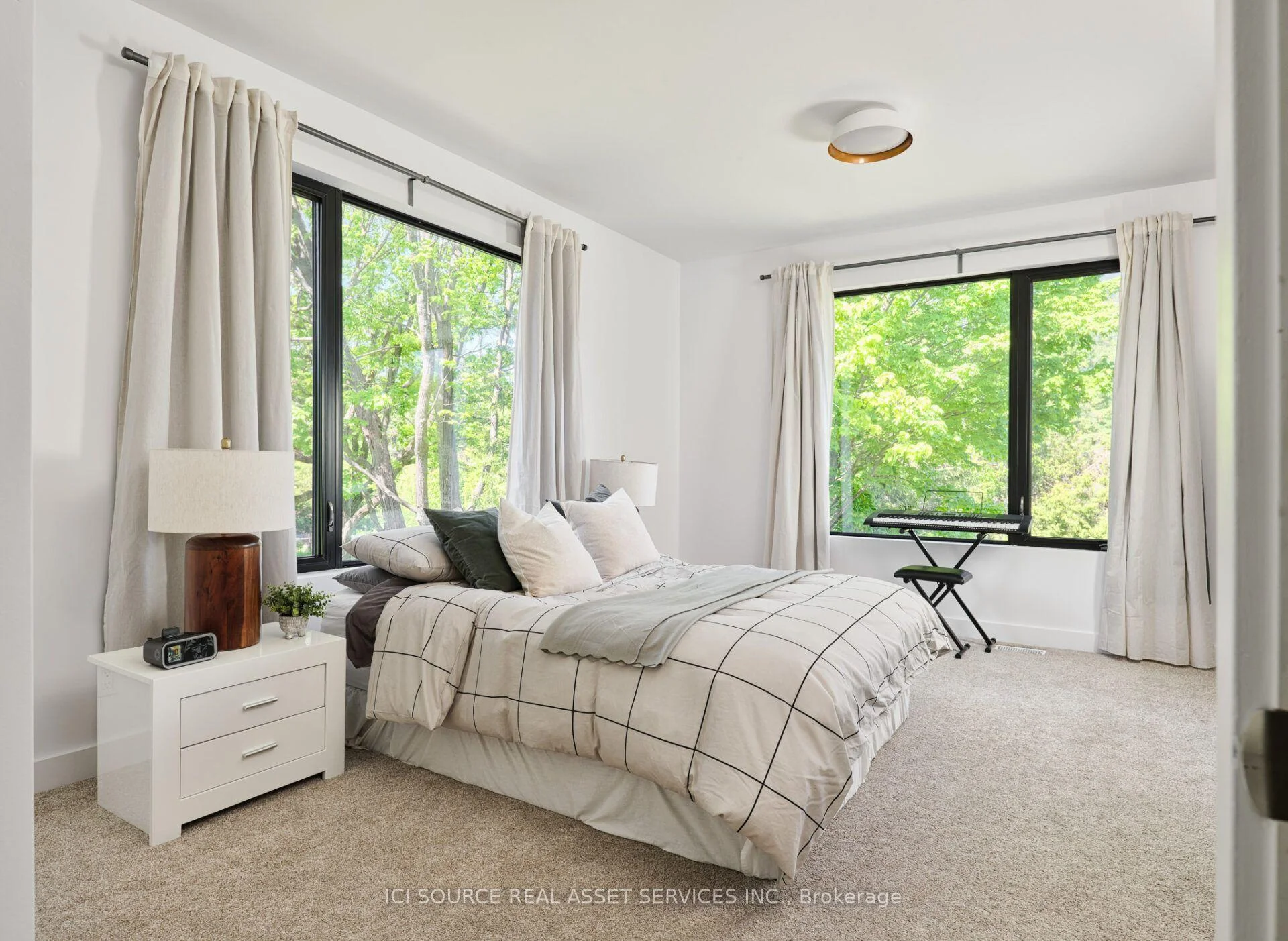 Photo 47 of 73 Pineglen Crescent, Ottawa, Pineglen — HOMEH