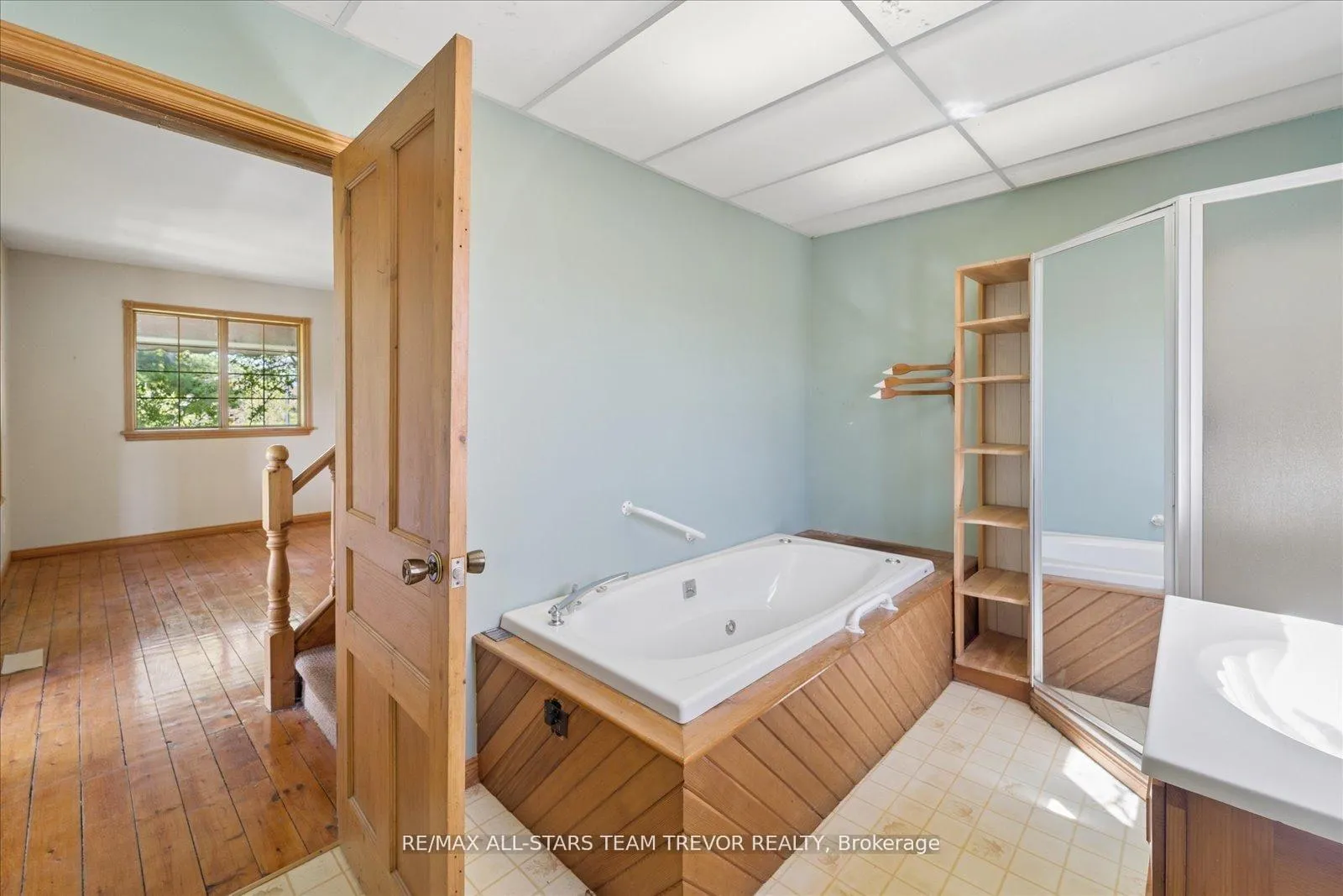 Photo 19 of 406 Mount Pleasant Trail, Georgina, Belhaven — HOMEH