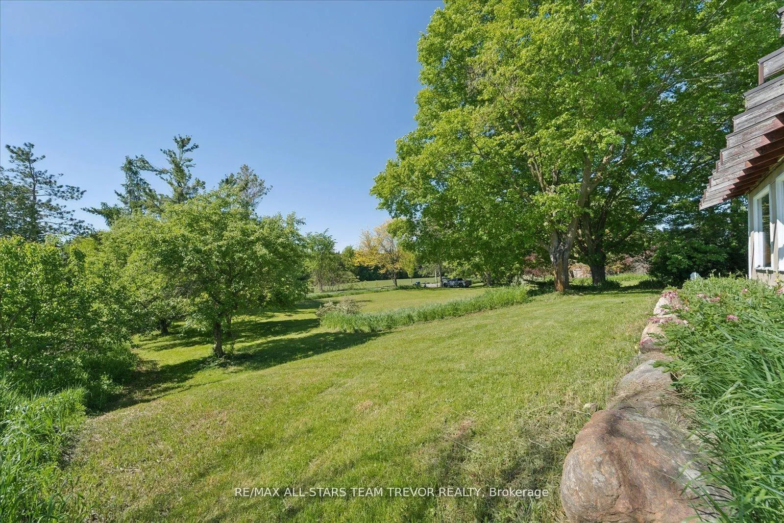 Photo 32 of 406 Mount Pleasant Trail, Georgina, Belhaven — HOMEH
