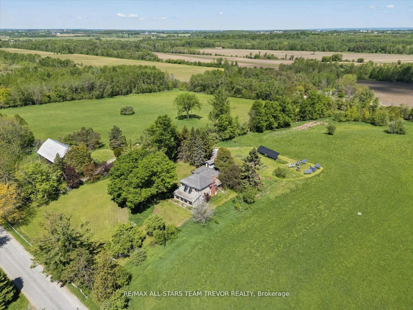 Photo 44 of 406 Mount Pleasant Trail, Georgina, Belhaven — HOMEH