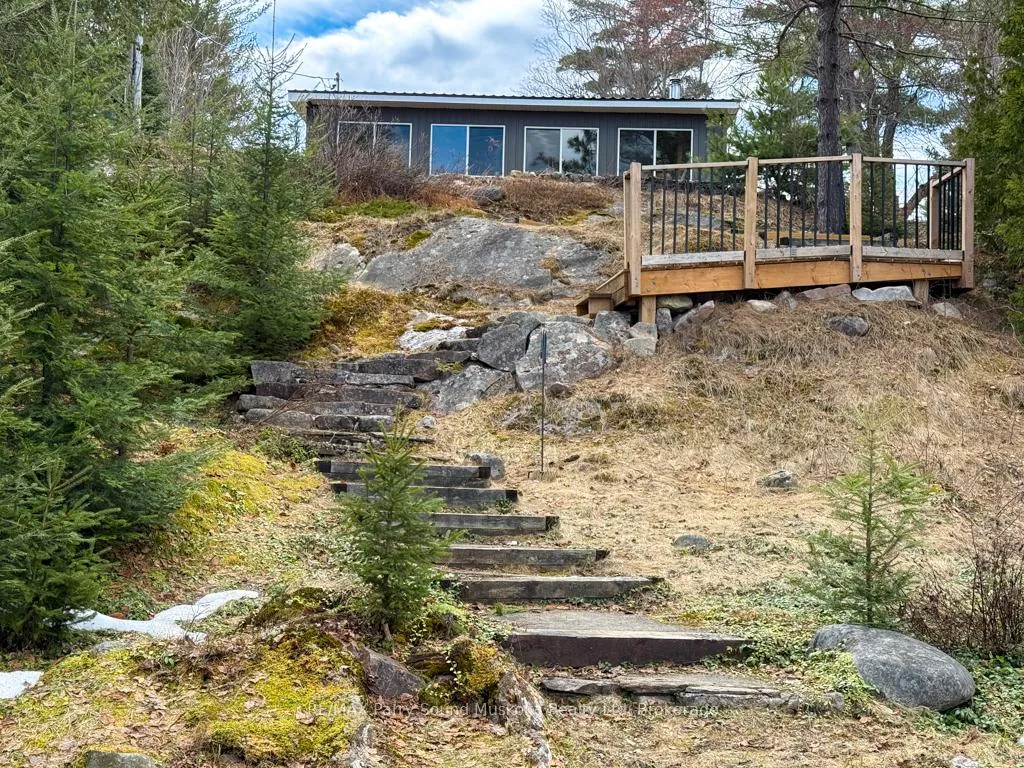 Photo 4 of 93 White Pine Road, Unorganized Townships, Tilden Lake — HOMEH