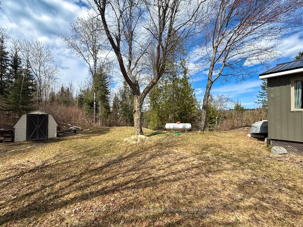 Photo 17 of 93 White Pine Road, Unorganized Townships, Tilden Lake — HOMEH