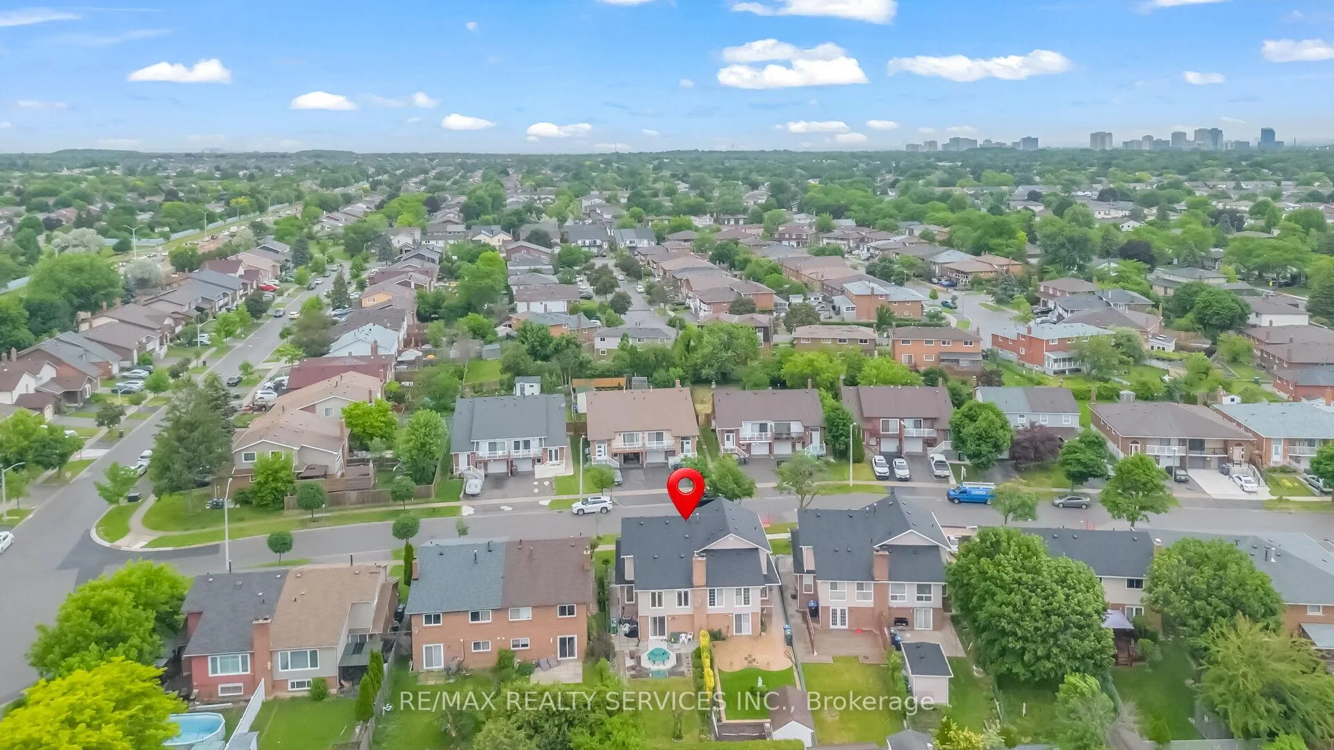 Photo 46 of 27 Ashford Court, Brampton, Brampton North — HOMEH