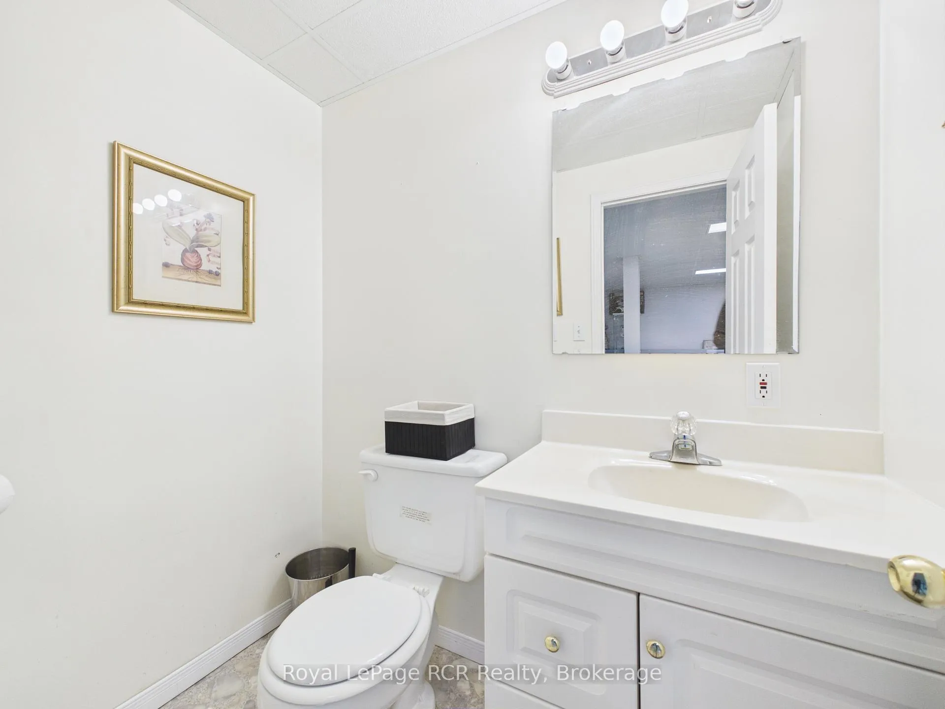Photo 17 of 757 Mackendrick Drive, Kincardine — HOMEH
