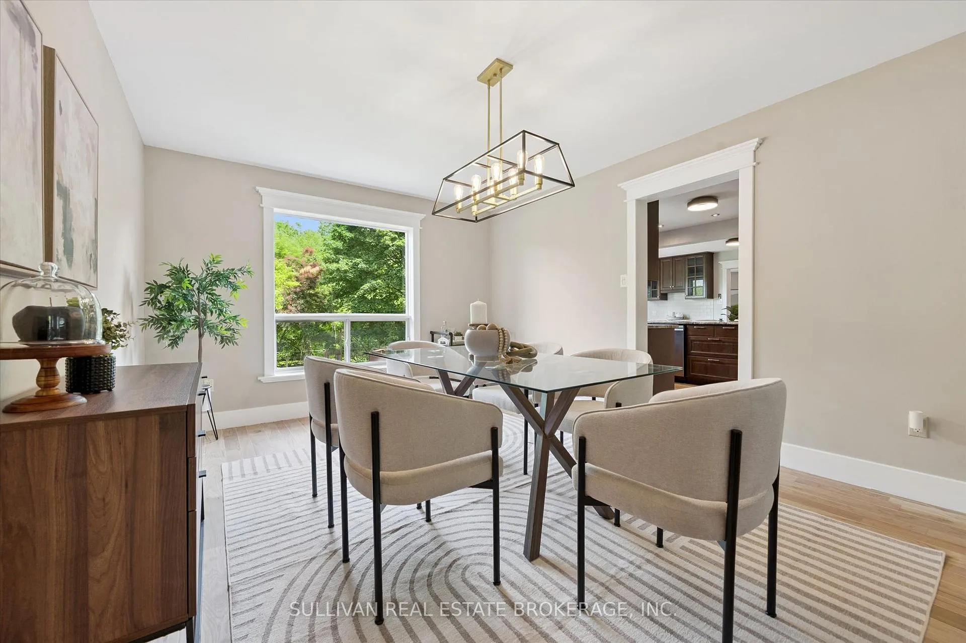 Photo 11 of 518 Grand Ridge Drive, Cambridge — HOMEH