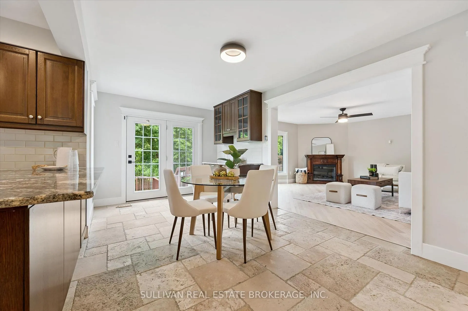 Photo 17 of 518 Grand Ridge Drive, Cambridge — HOMEH