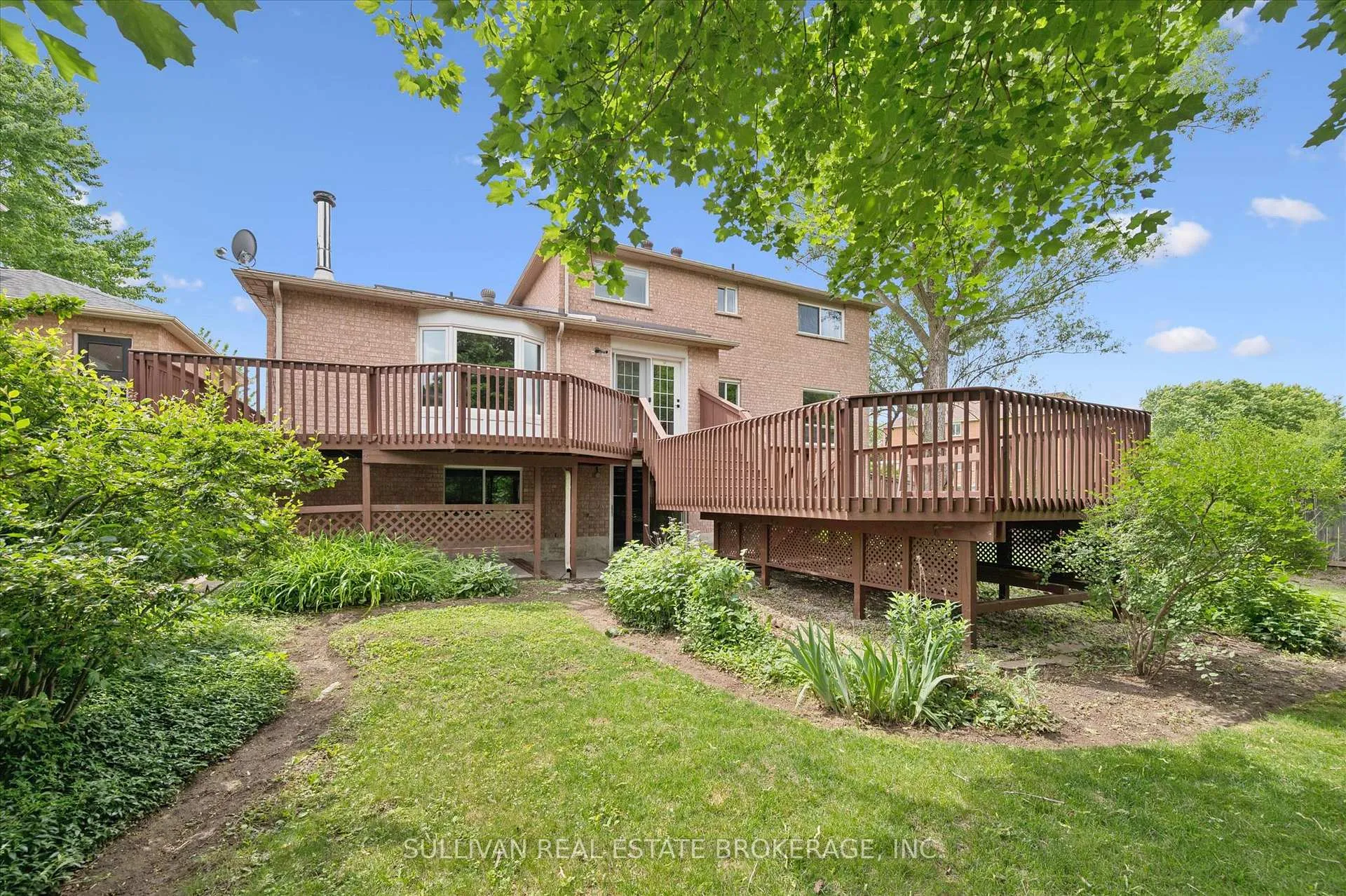 Photo 43 of 518 Grand Ridge Drive, Cambridge — HOMEH
