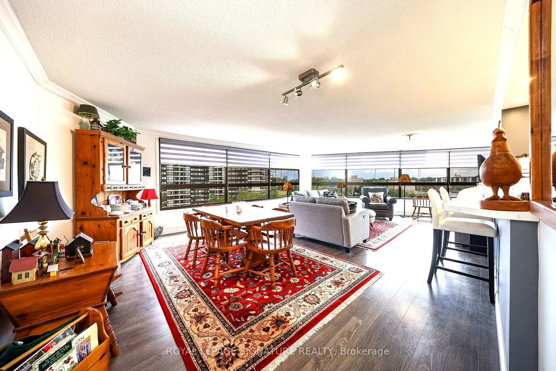 Photo 15 of Unit 907, 1300 Bloor Street, Mississauga, Applewood — HOMEH