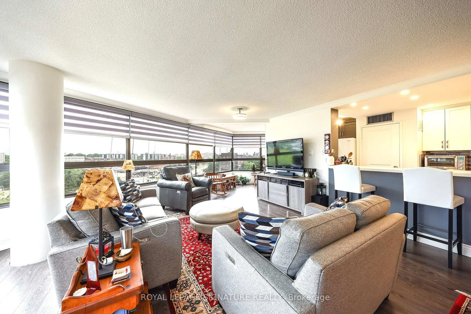Photo 19 of Unit 907, 1300 Bloor Street, Mississauga, Applewood — HOMEH