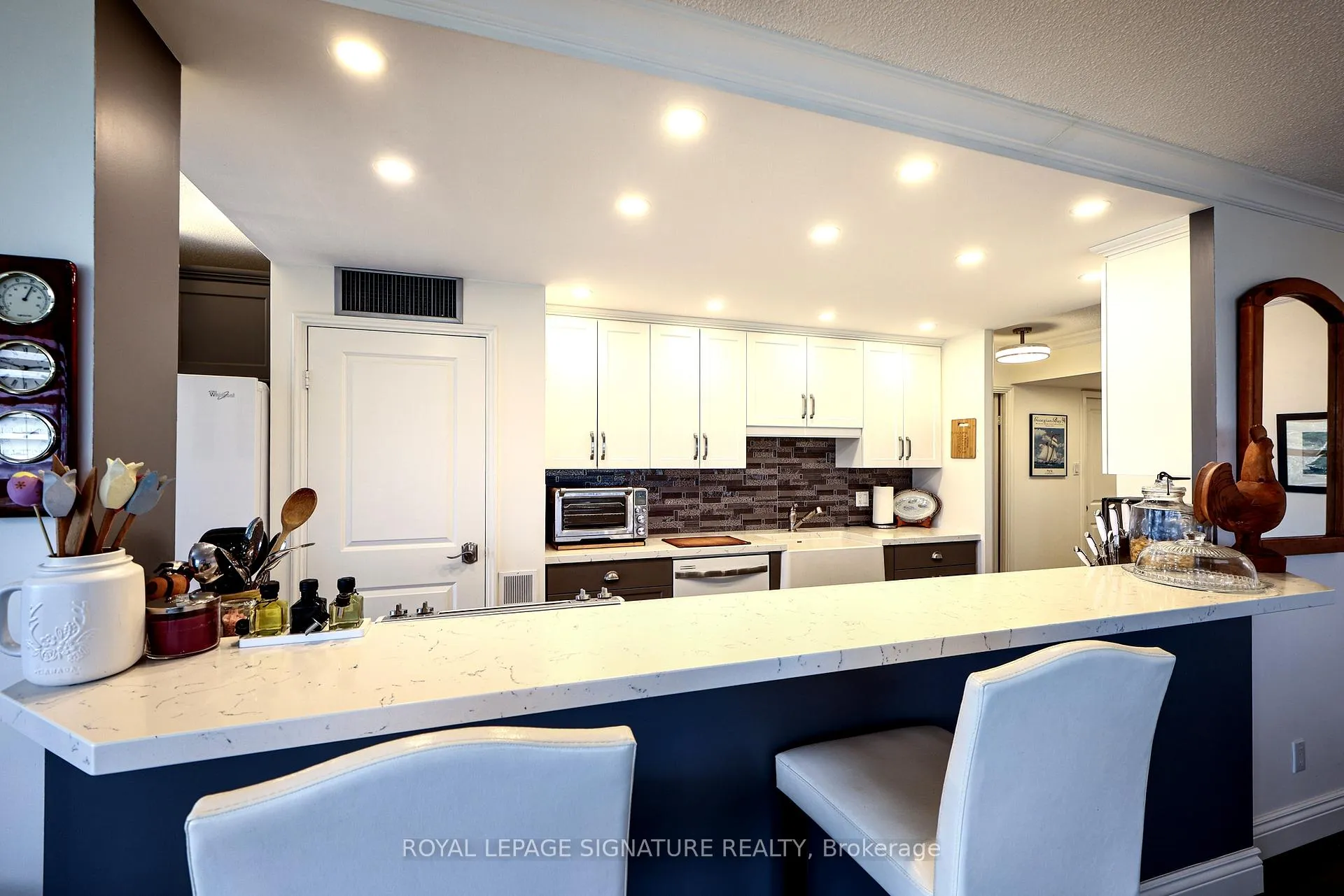 Photo 23 of Unit 907, 1300 Bloor Street, Mississauga, Applewood — HOMEH