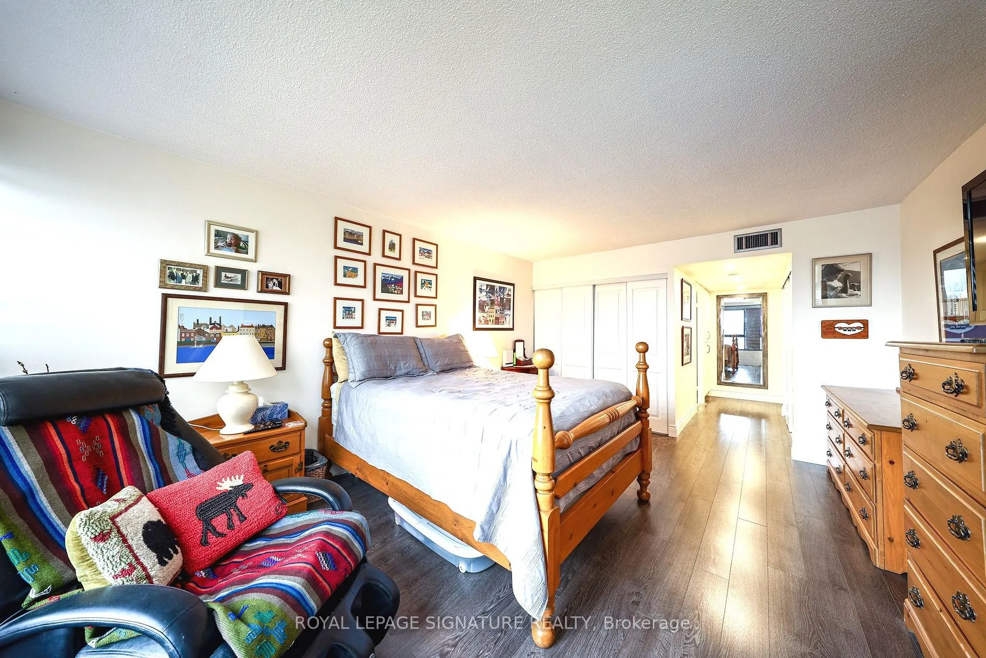 Photo 34 of Unit 907, 1300 Bloor Street, Mississauga, Applewood — HOMEH