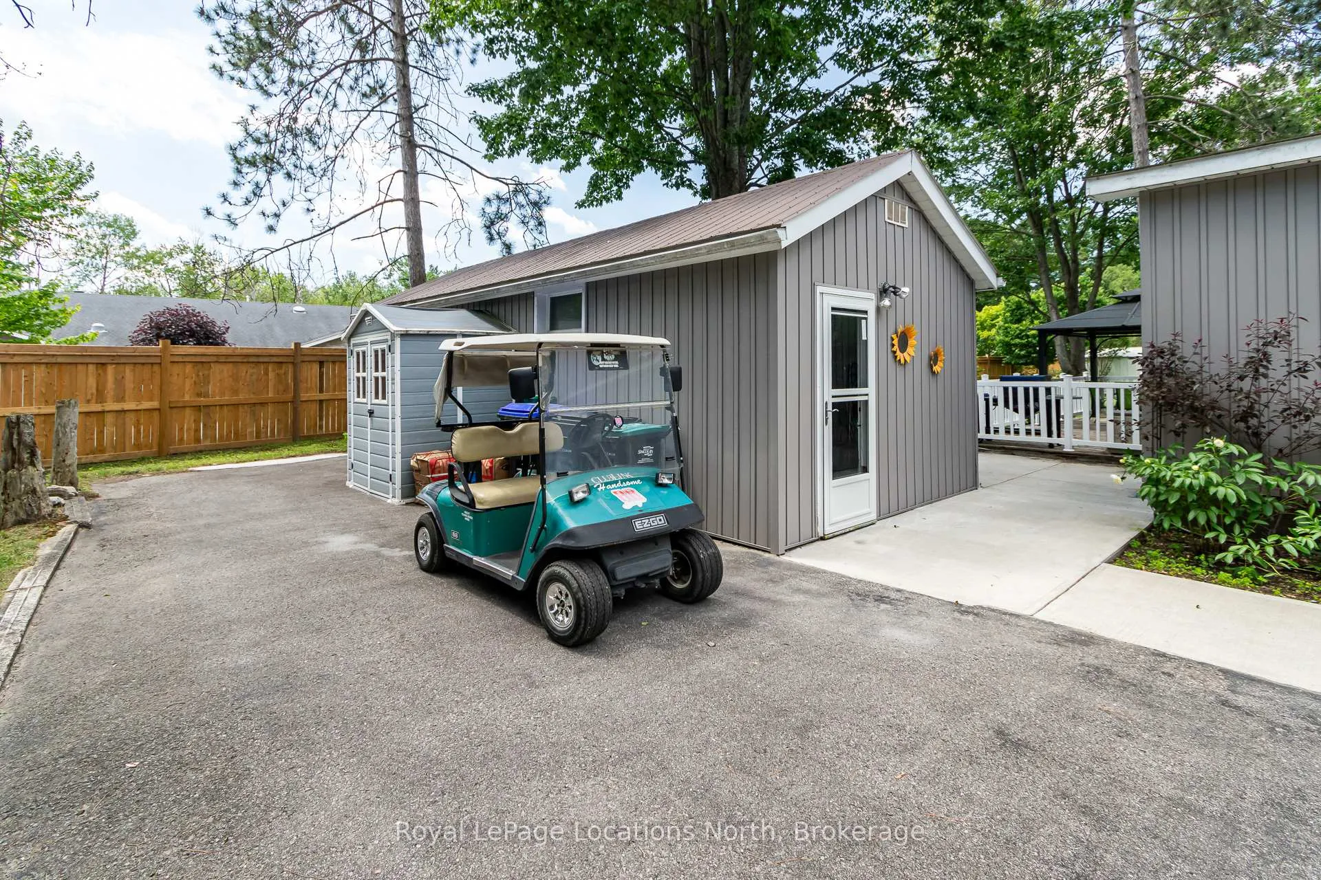 Photo 8 of Unit 5, 5 Golf Avenue SW, Wasaga Beach — HOMEH