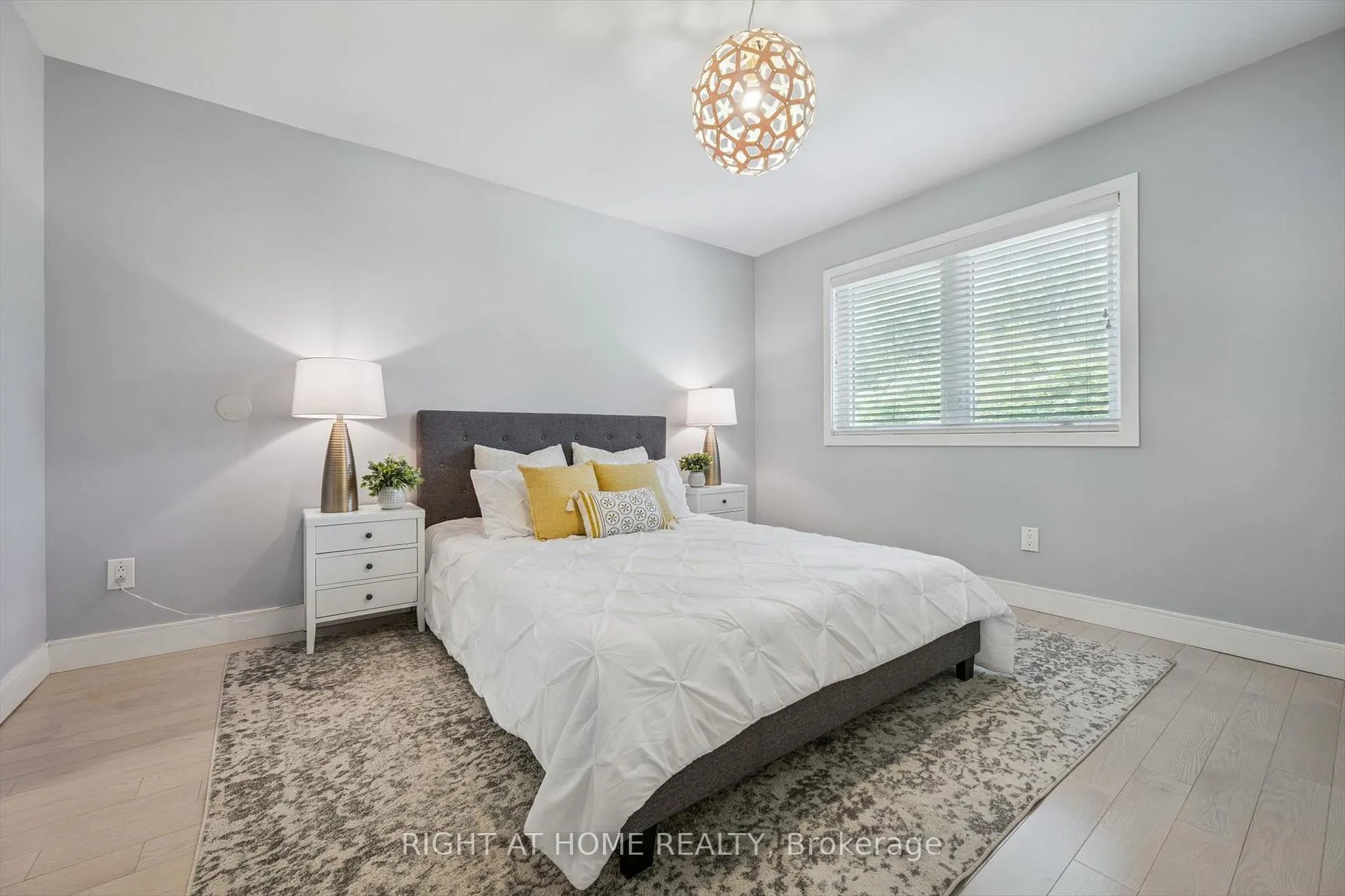 Photo 15 of 2486 Edenhurst Drive, Mississauga, Cooksville — HOMEH